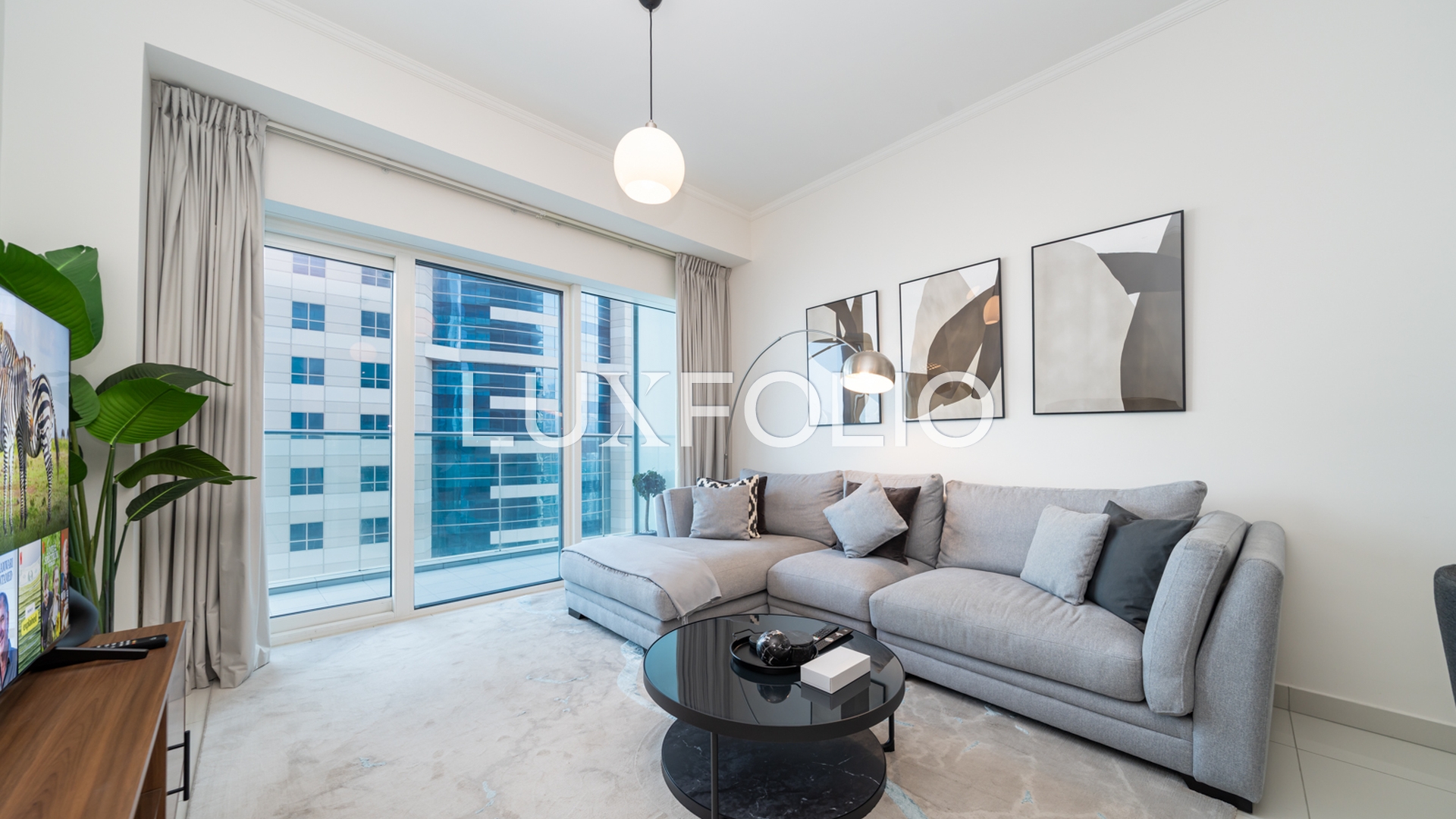 HIGH FLOOR MARINA VIEWS 1BR AVAILABLE NOW