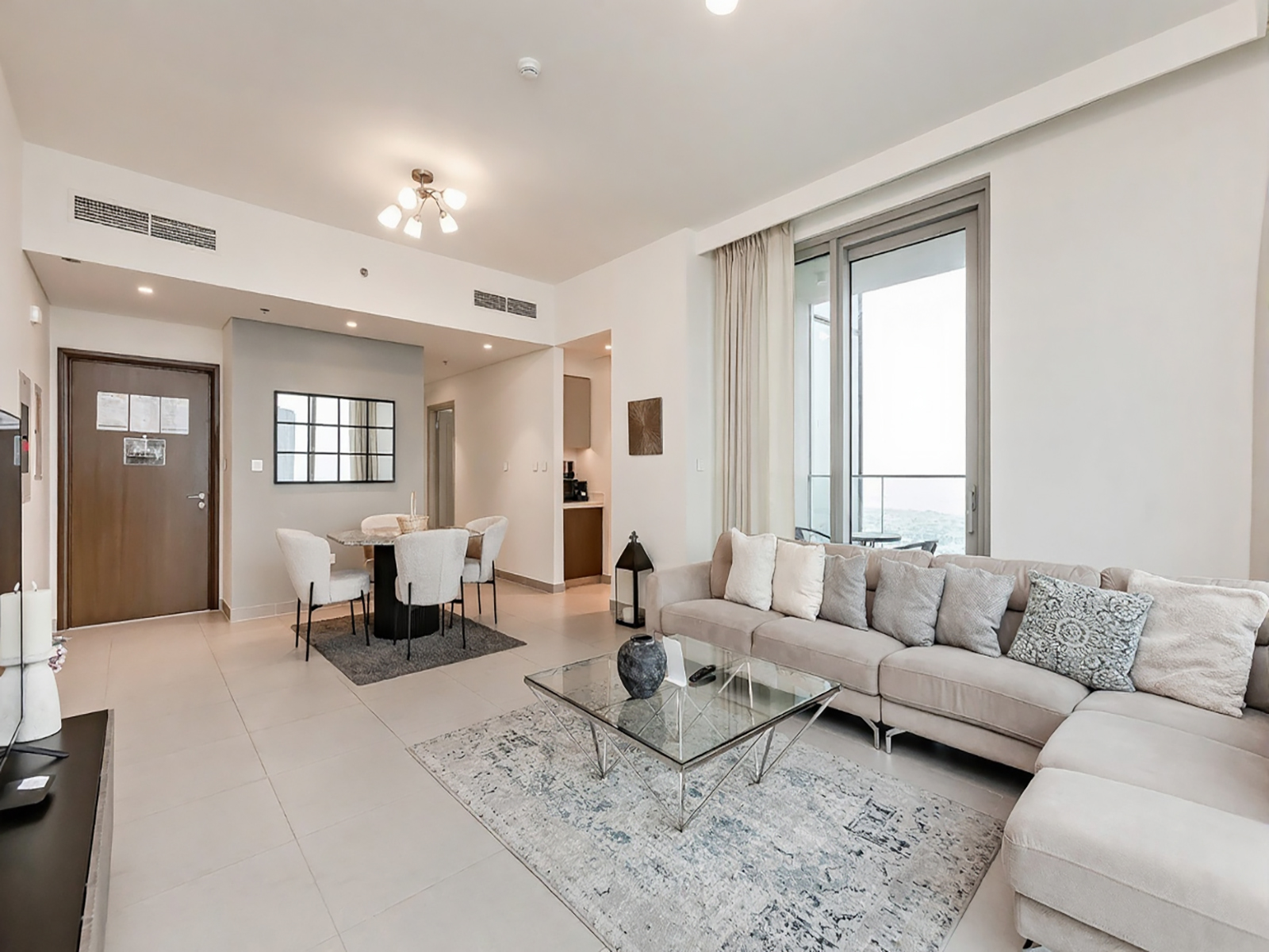 Fully Furnished | Ready To Move In | Chiller Free