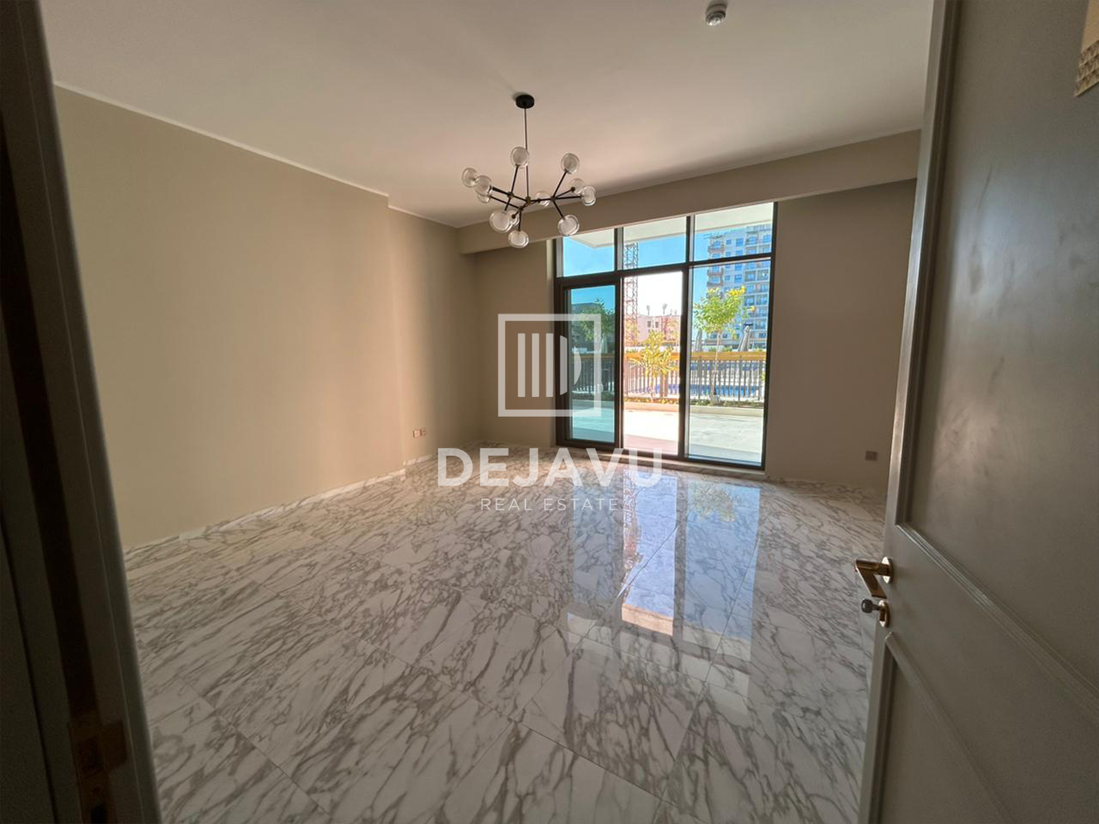 Large Layout | Amenities View | High Return