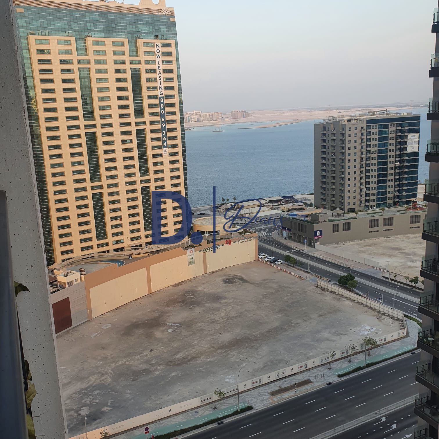 High floor | 3BR Apartment | 2 balcony | Vacant