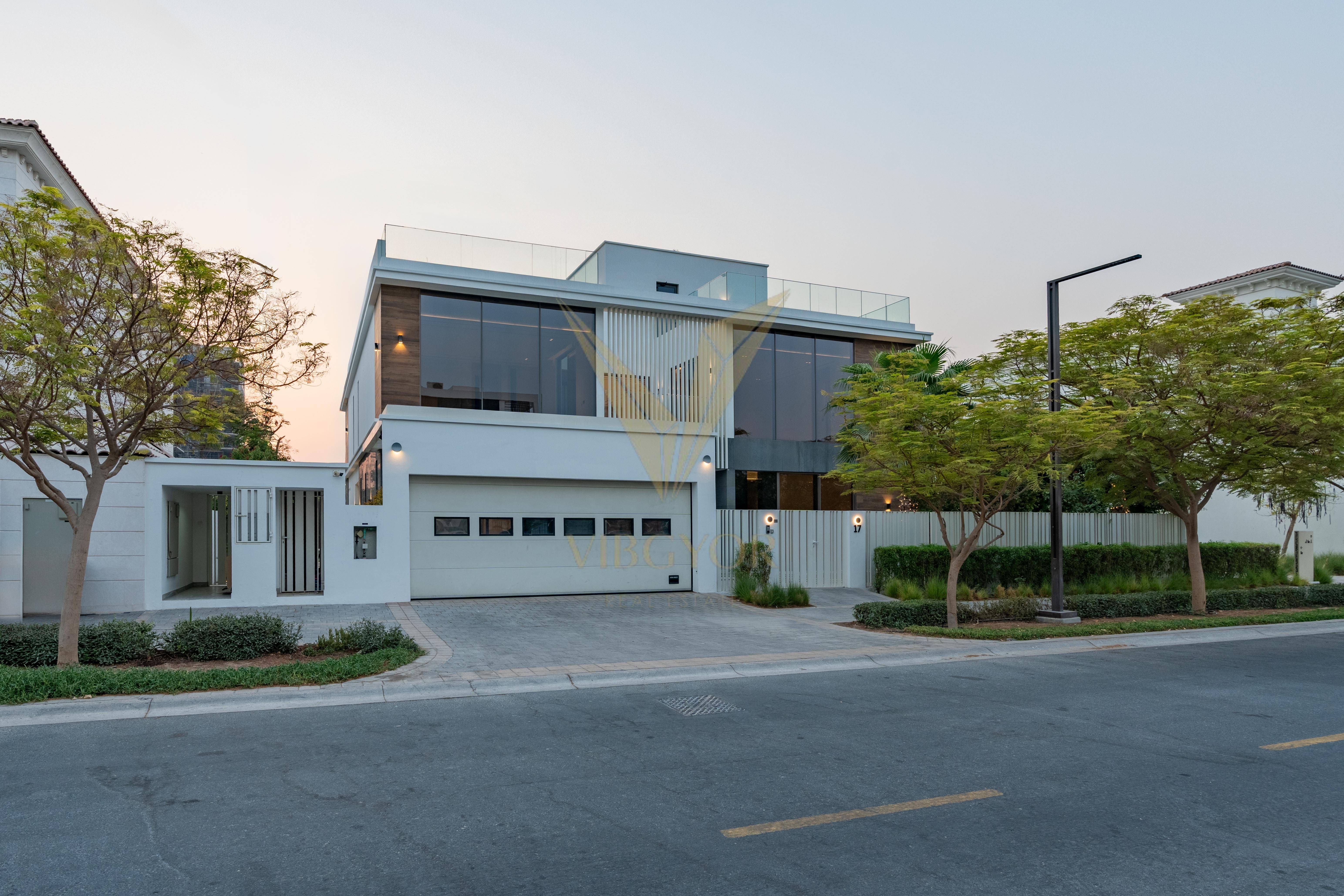 Stunning 7BR Villa - Fully Customized The Fairways