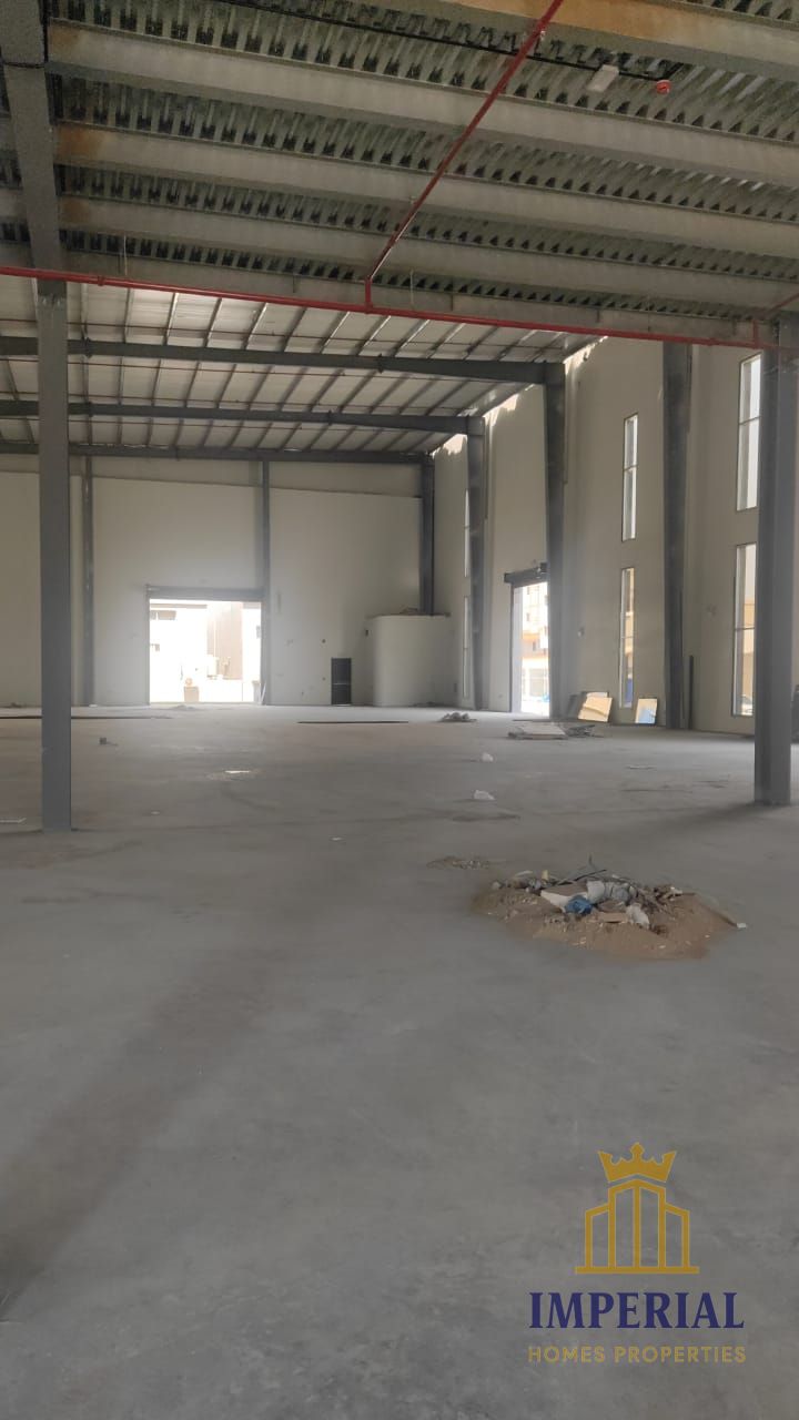 Umm Al Thuoob, Umm Al Quwain. This impressive 29,000 sq ft property is