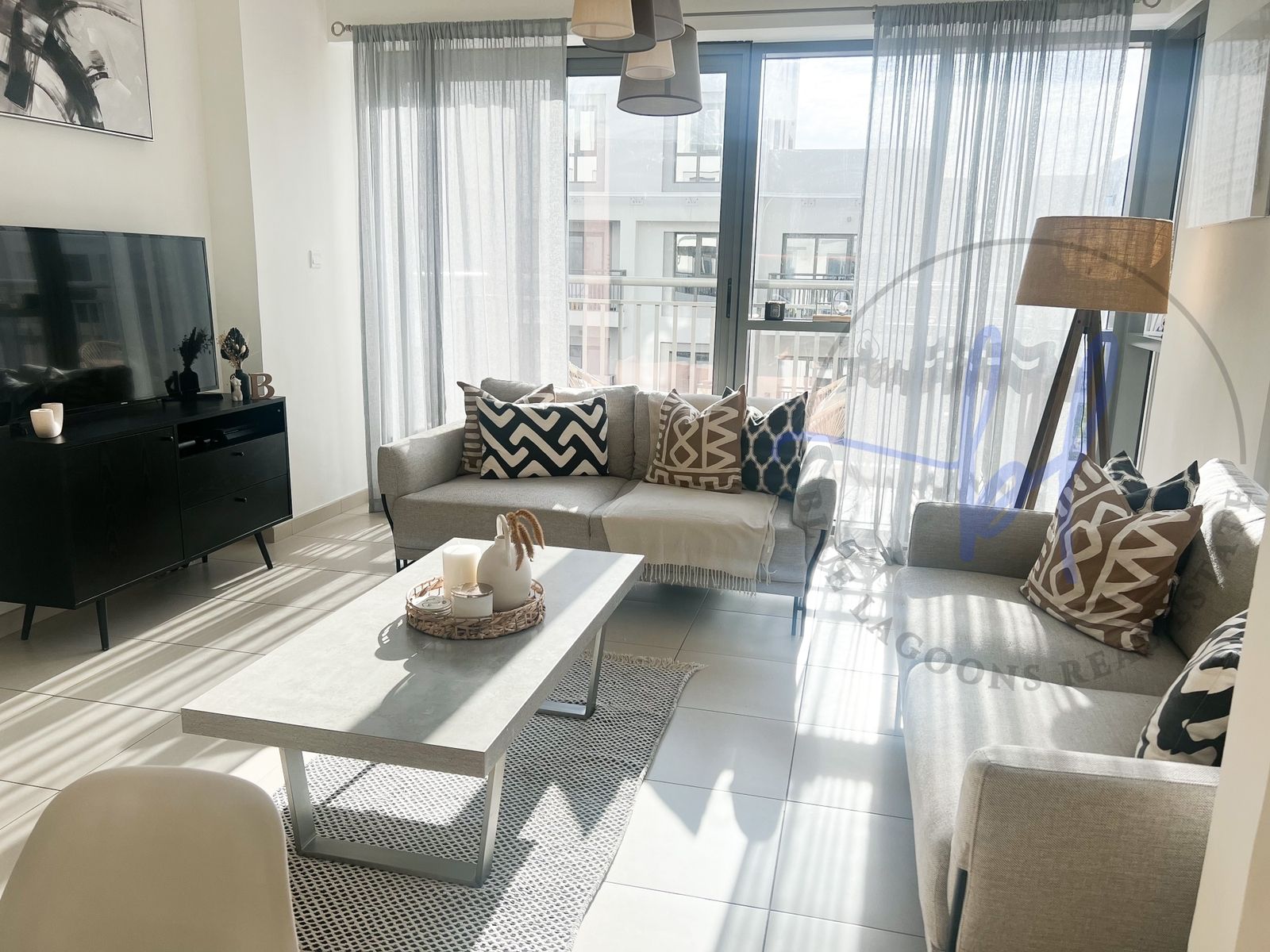 Spacious Unit | Unfurnished | Soon to be vacant