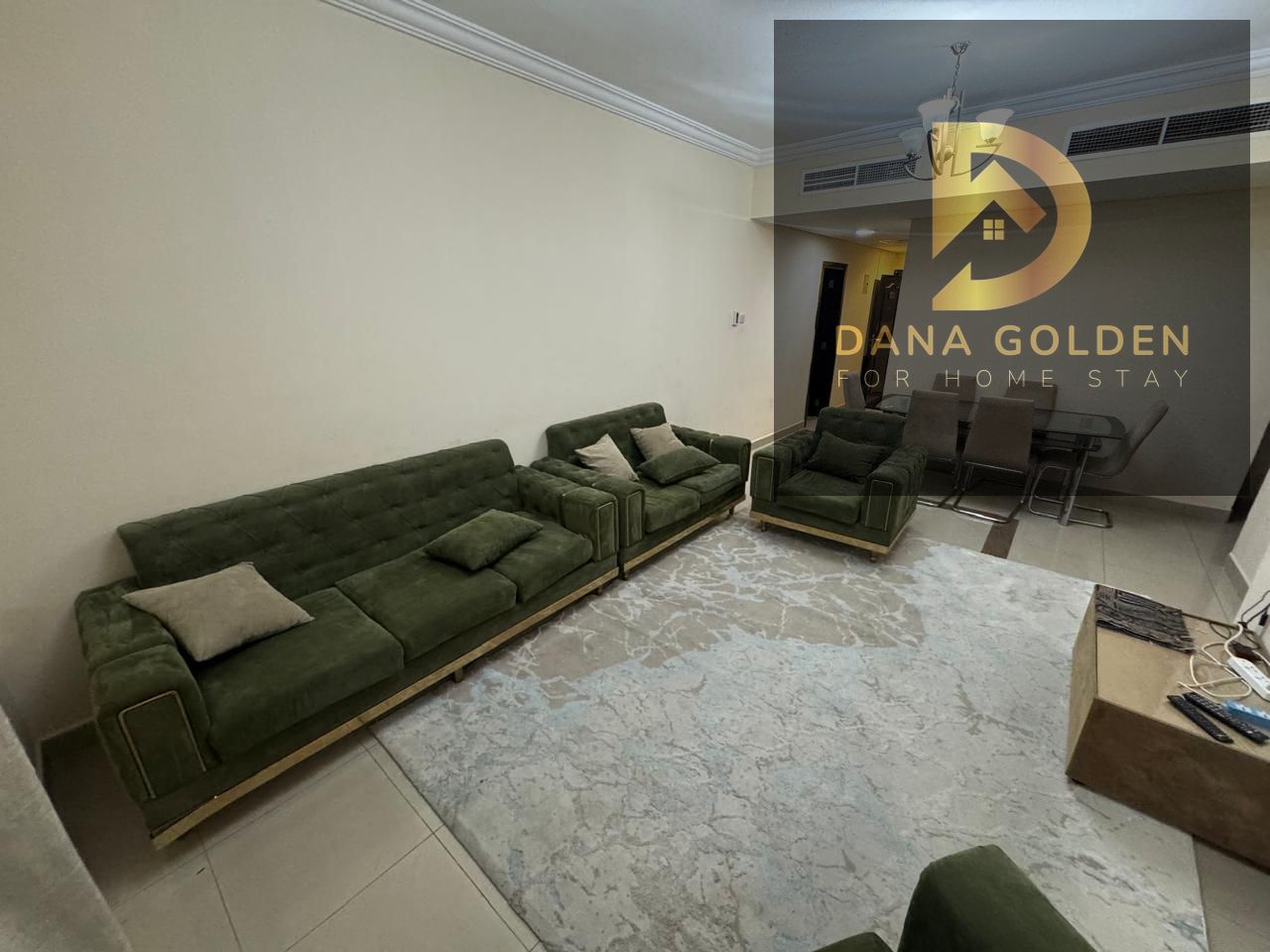 Available from today: Two bedrooms, living room, maid's room, 3 bathrooms, 2 balconies with sea view, new furnishings, new building, Sharjah, Al Taawu
