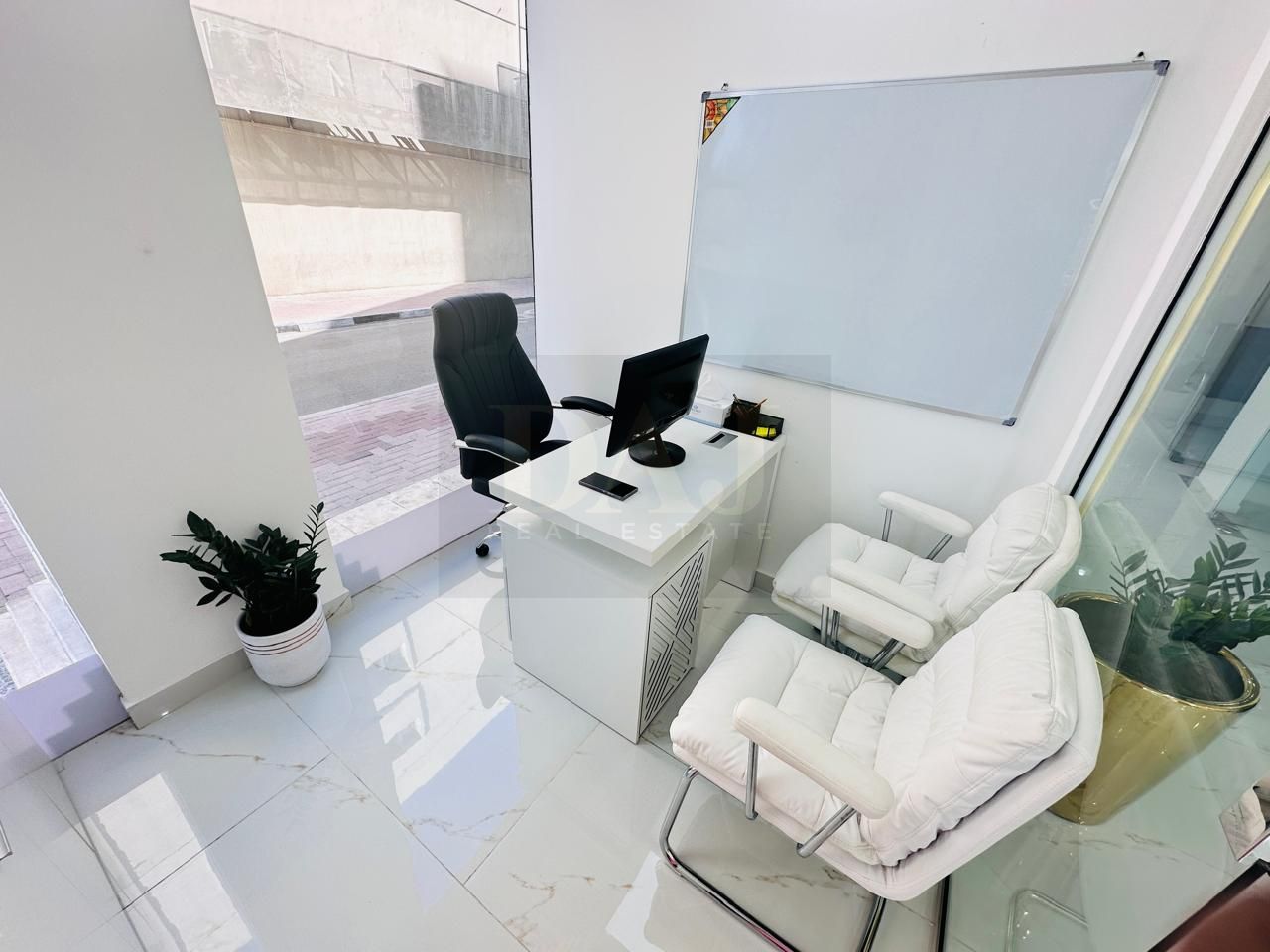 Modern Dubai Offices for Rent | Skip the Fees, Start Now