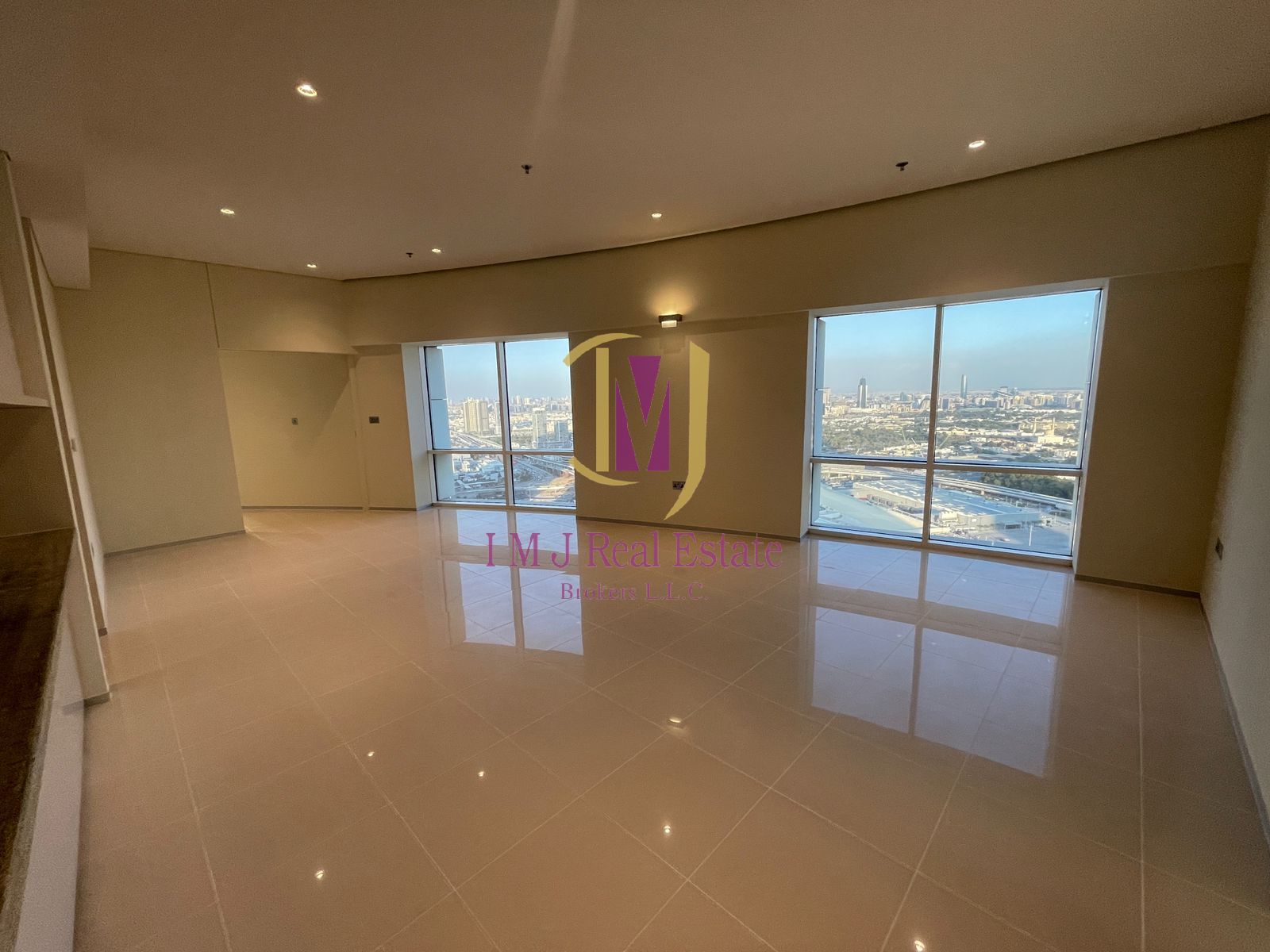 VACANT | UNFURNISHED 2BR | SH. ZAYED ROAD VIEW