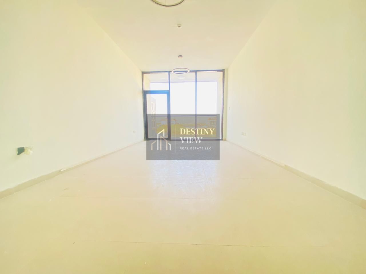 Brand New lavish 2bhk full family building with balcony