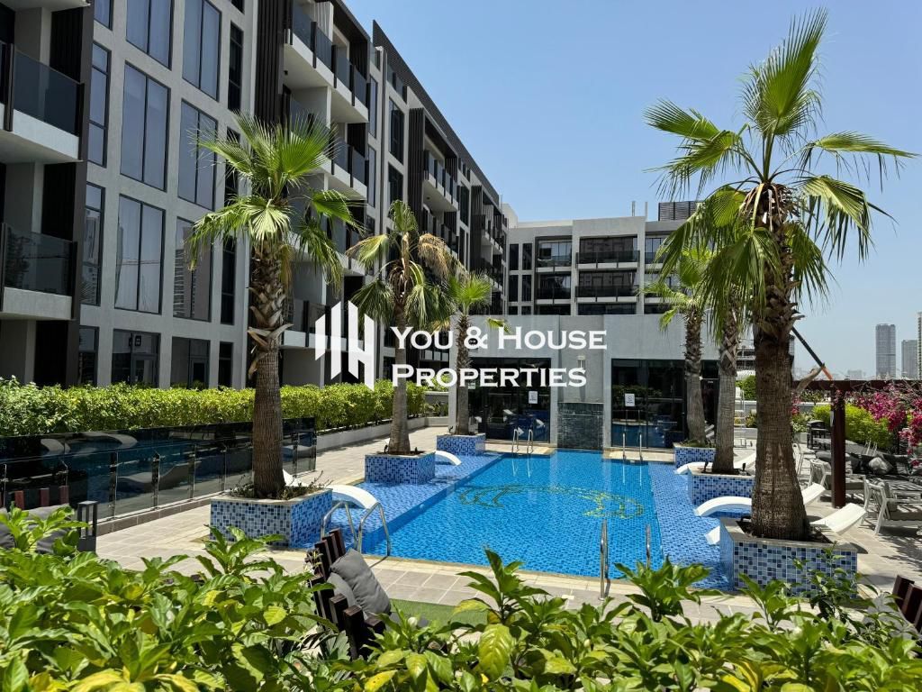 Fully Furnished & Upgraded I High-Quality Finishes | Contact us Now