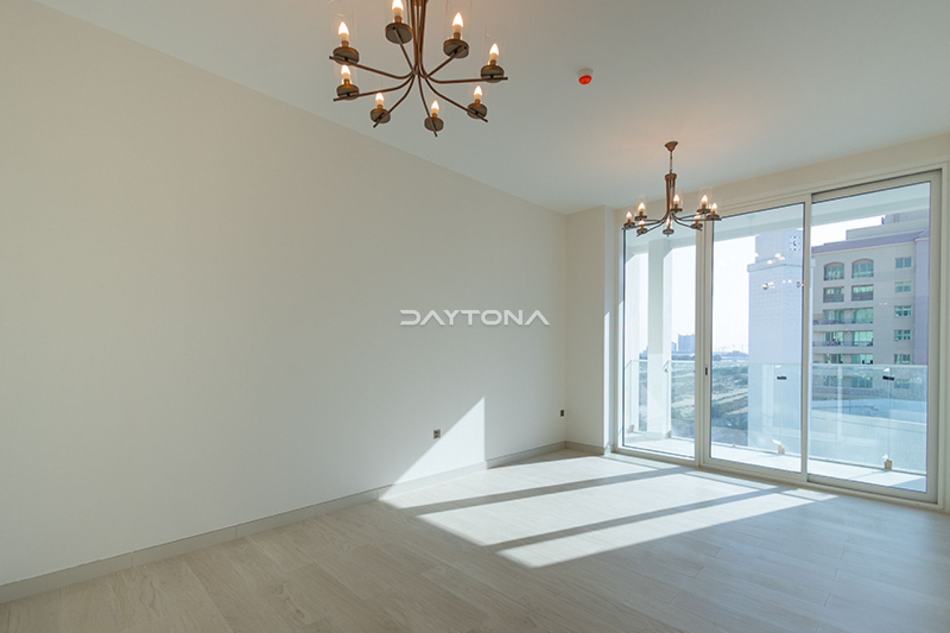 2 BED + MAID | CENTRAL LOCATION | MODERN INTERIOR