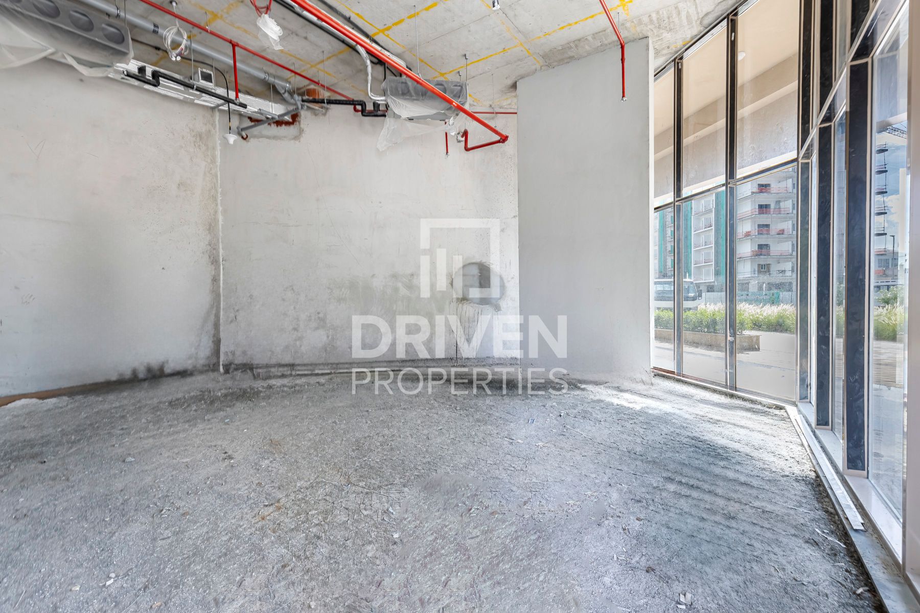 Good Location | Community View | Brand New