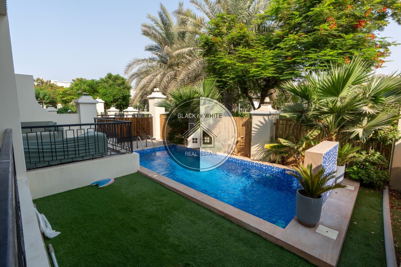 4BHK | Fully Furnished | Private pool | Bayti