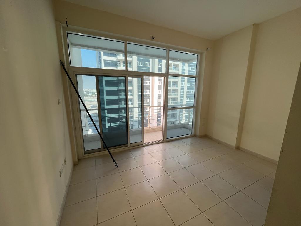 CHEAPEST SALE STUDIO ROYAL RESDINCES 1, SPORTS CITY