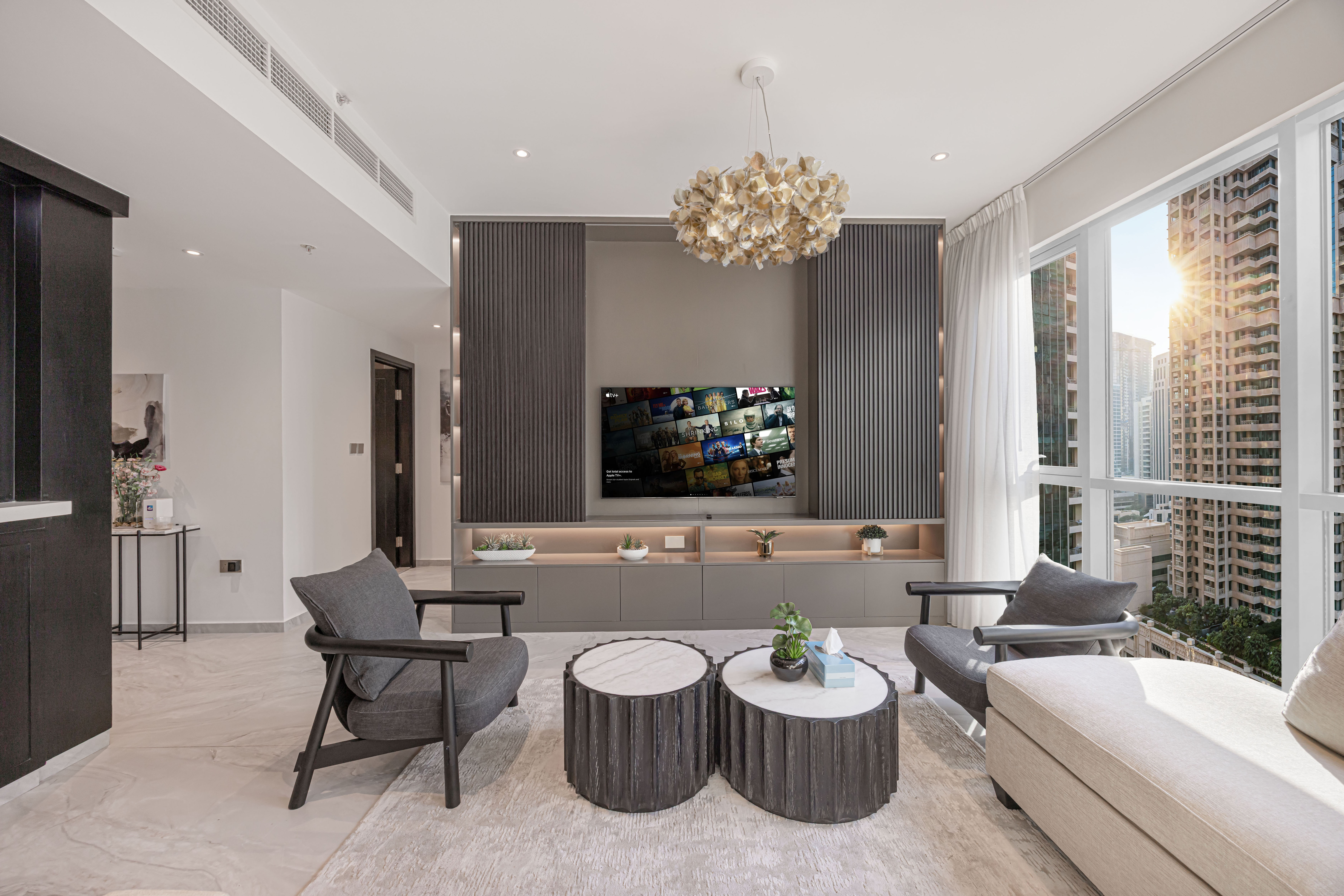 2BR Apartment with Burj Khalifa View & Balcony