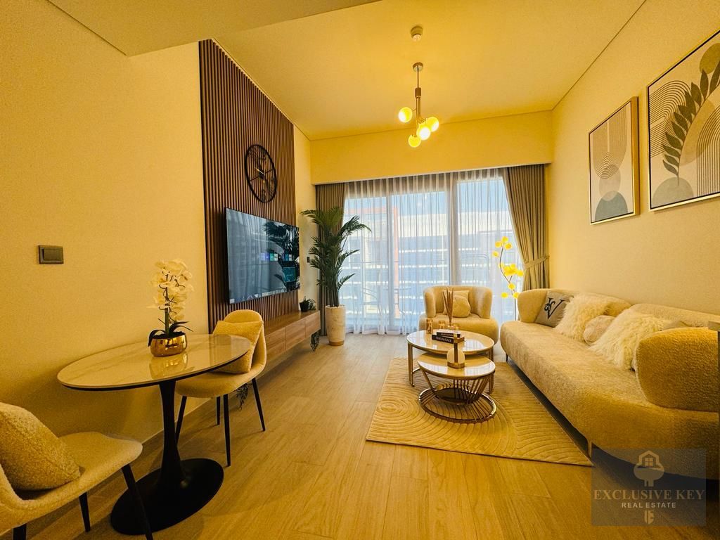 Elegant 1BR Unit on Main Boulevard | Modern Living