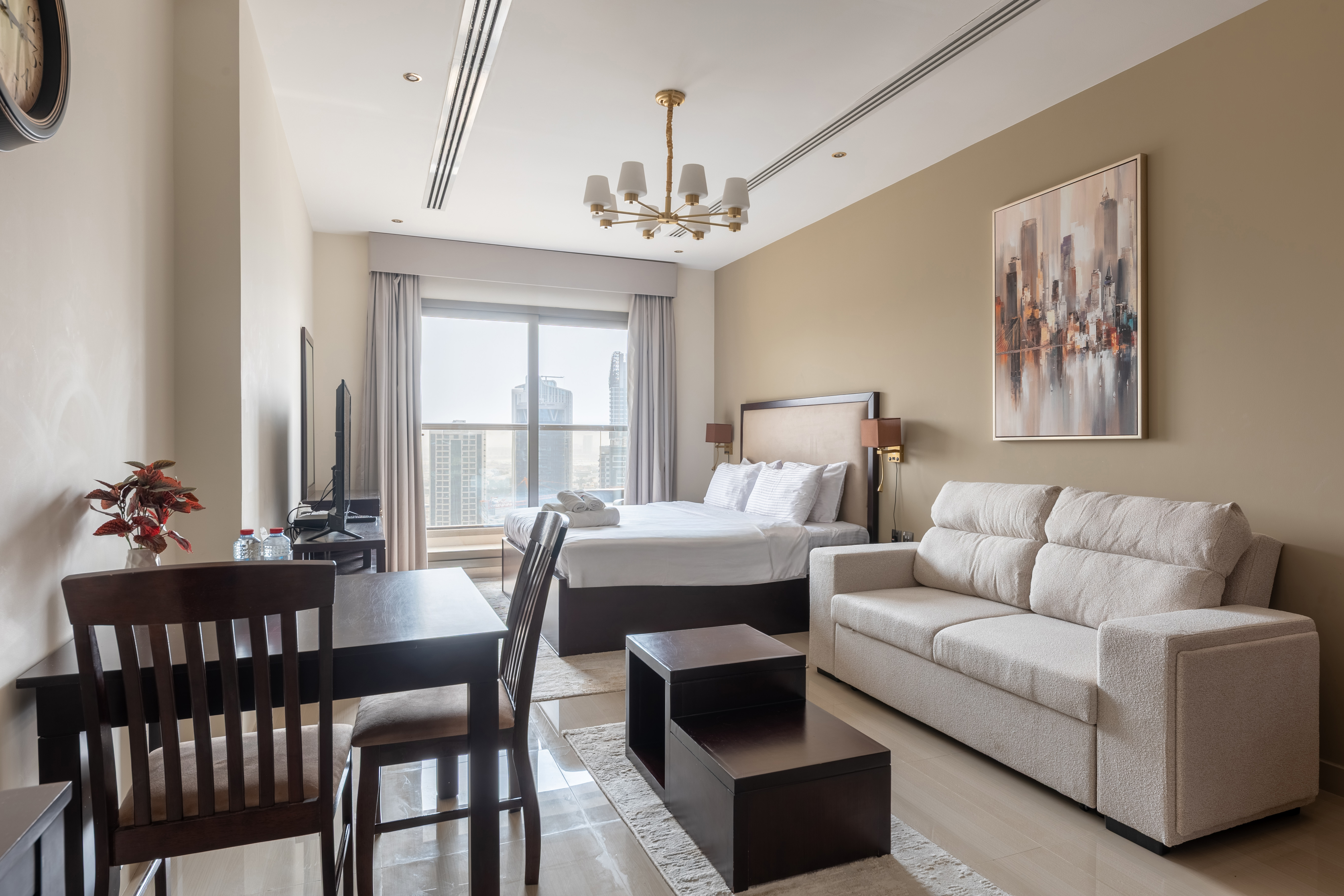 Cozy Studio for 4 Guests near Dubai Mall