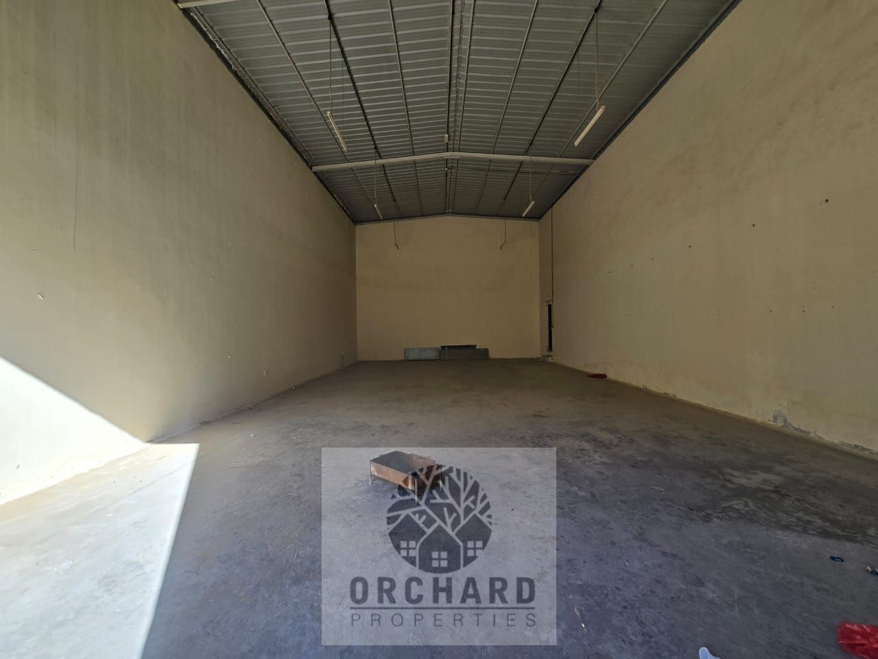 "Warehouse for Rent | 2,500 Sqft | 35KV | AED 95,000/yr - Umm Al Quwain Industrial"