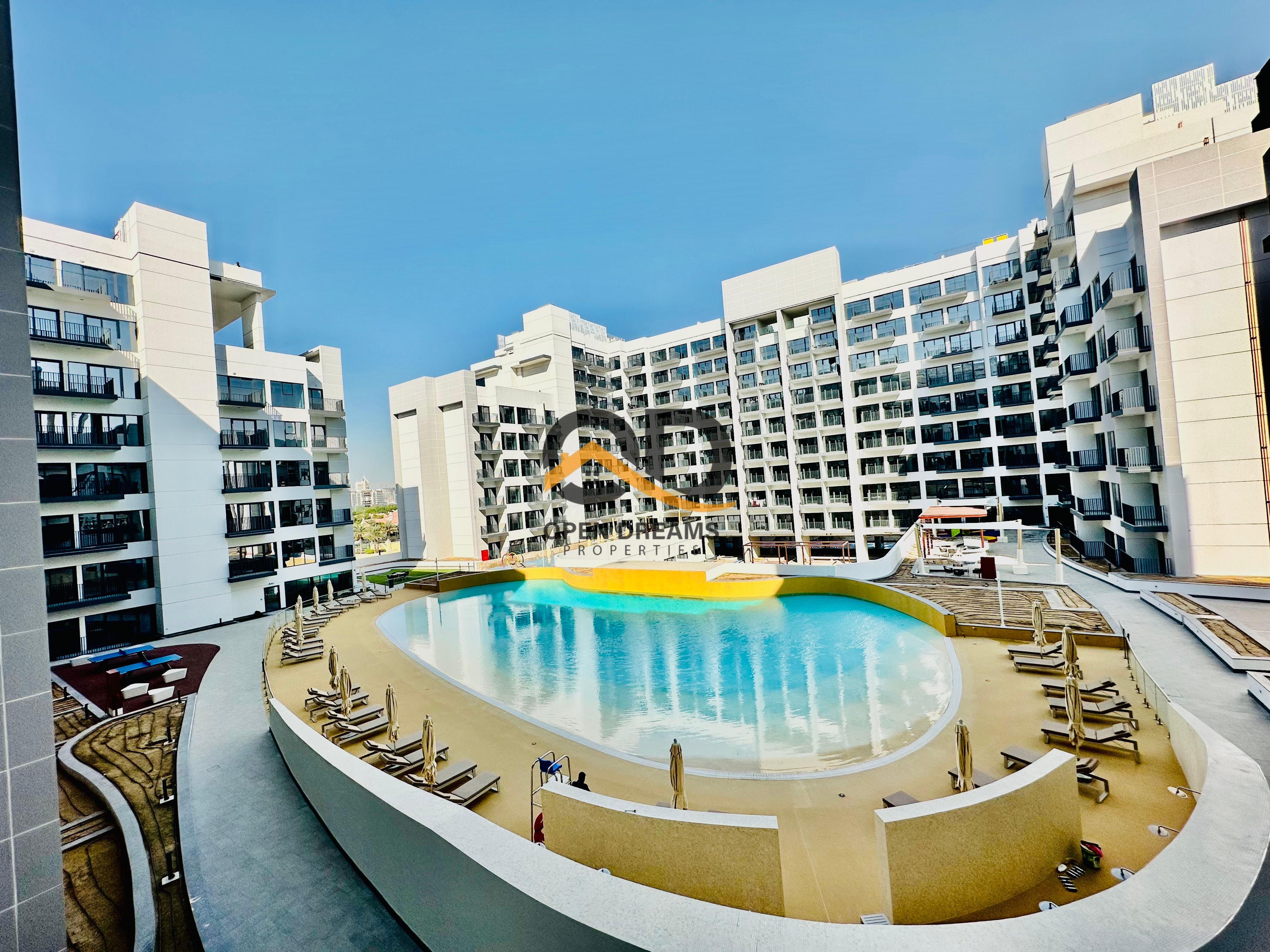 Brand New // Spacious 1-BR // Chiller Free