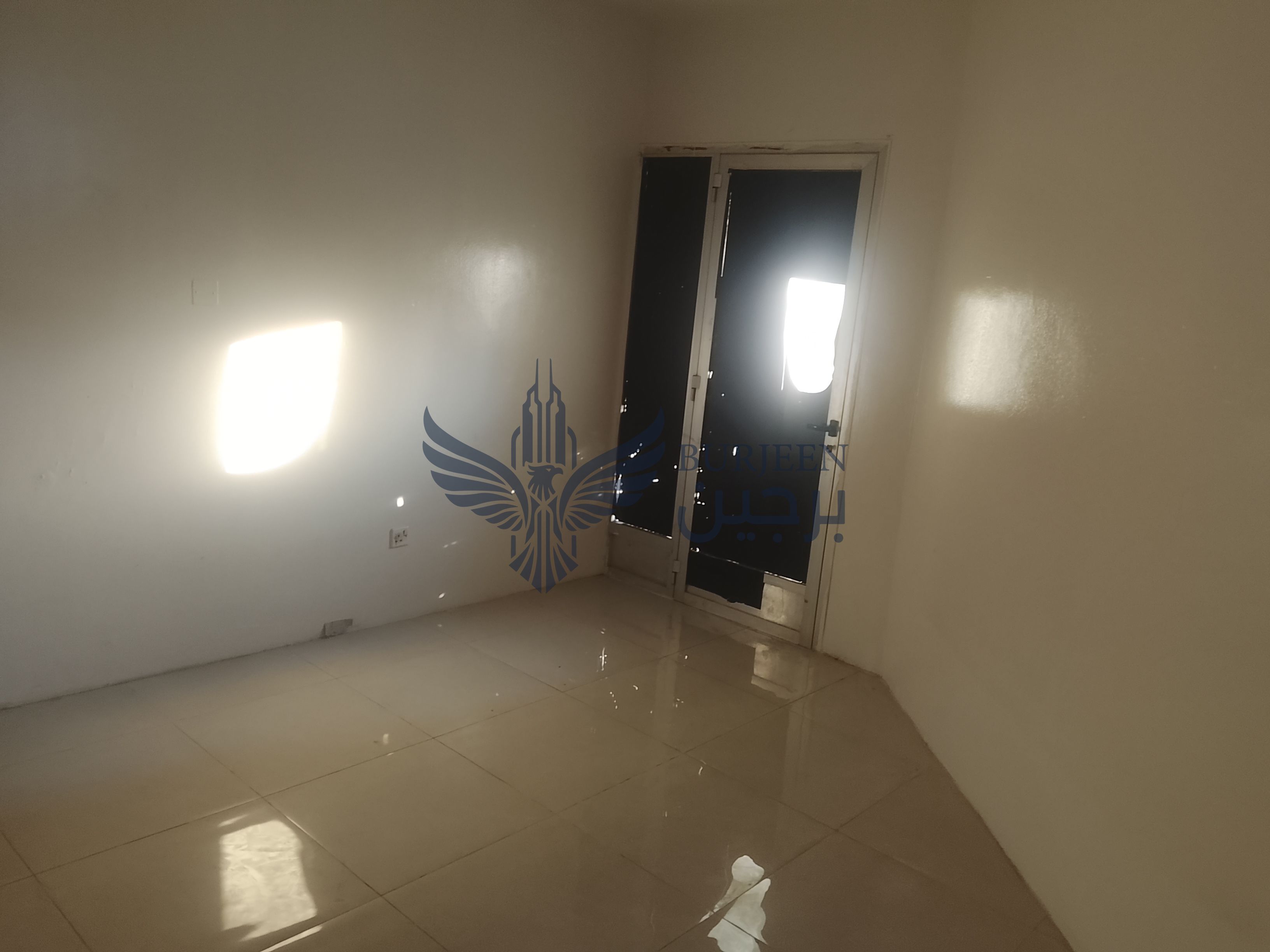 2bhk 2 toilet for bachelor