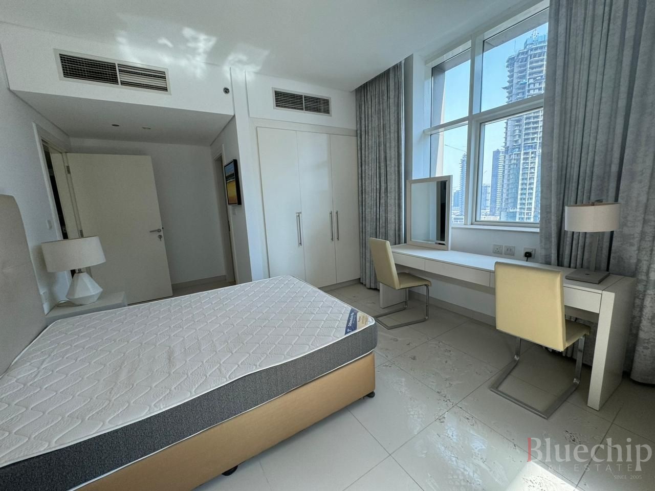 Canal View | Amazing Location | Well Maintained