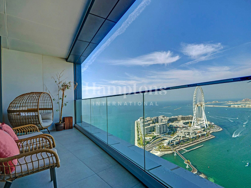 Front Row | Facing The Sea And Palm Jumeirah