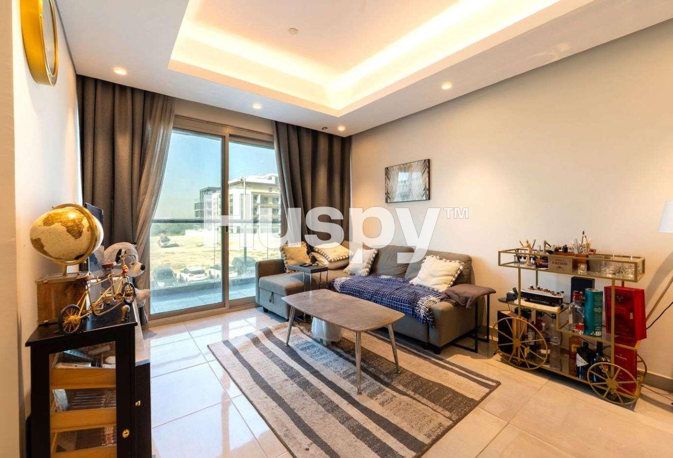 VOT | Large Layout | Furnished