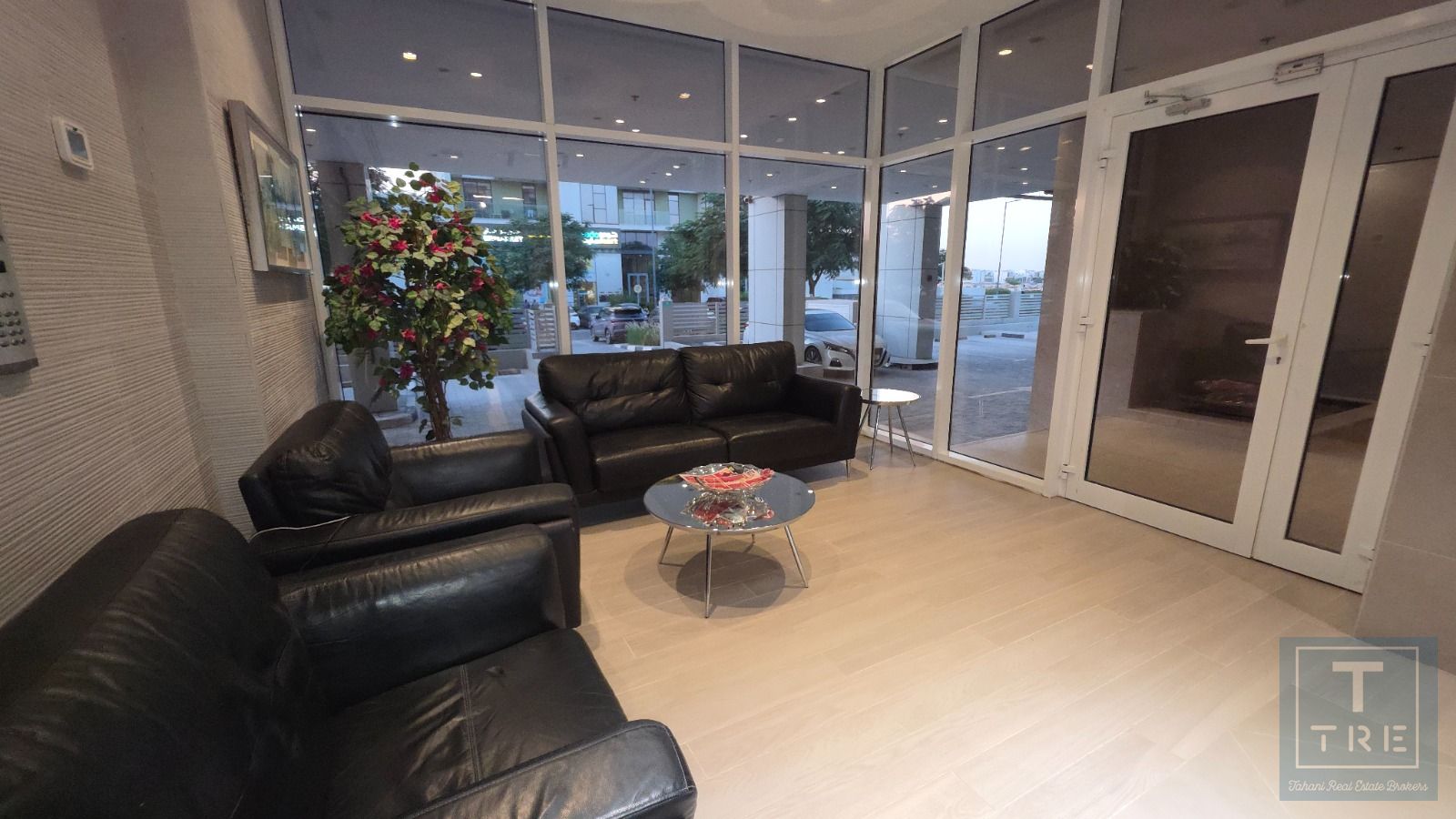 Well Planned Studio Flat Prime Location