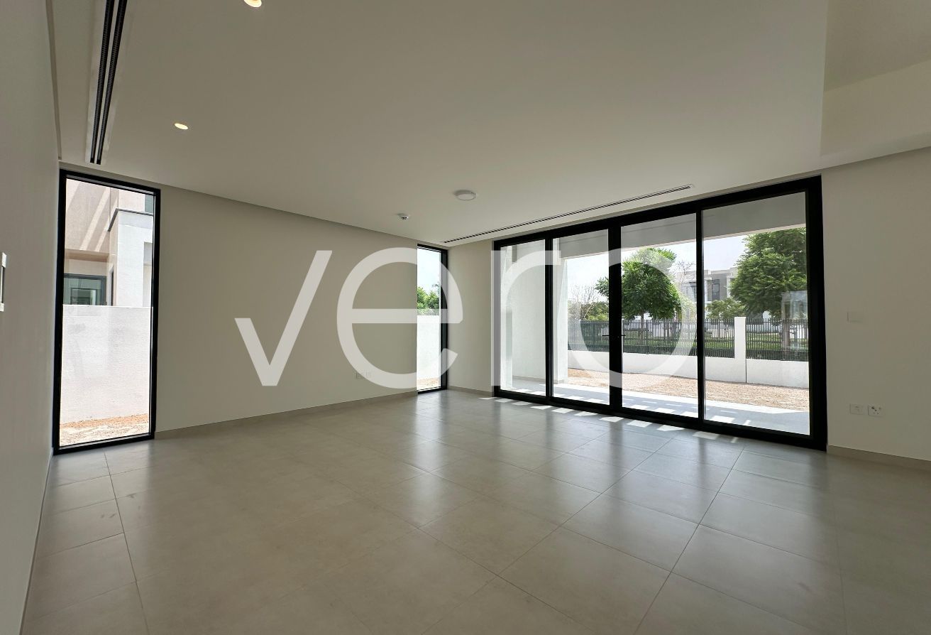 Exclusive | Large Plot | Near Amenities