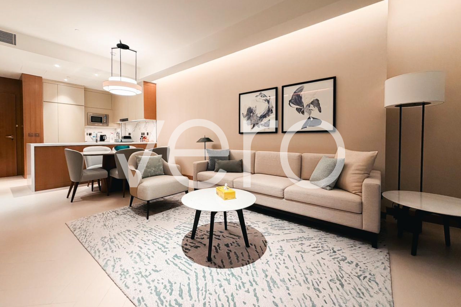 Large Layout | High Floor | Boulevard View