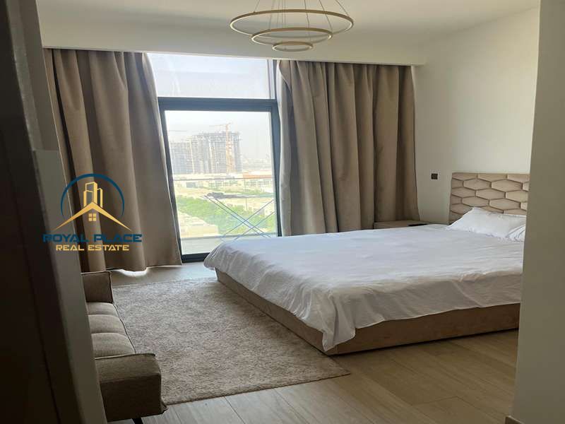 SPACIOUS LAYOUT | FULLY FURNISHED | COMMUNITY VIEW