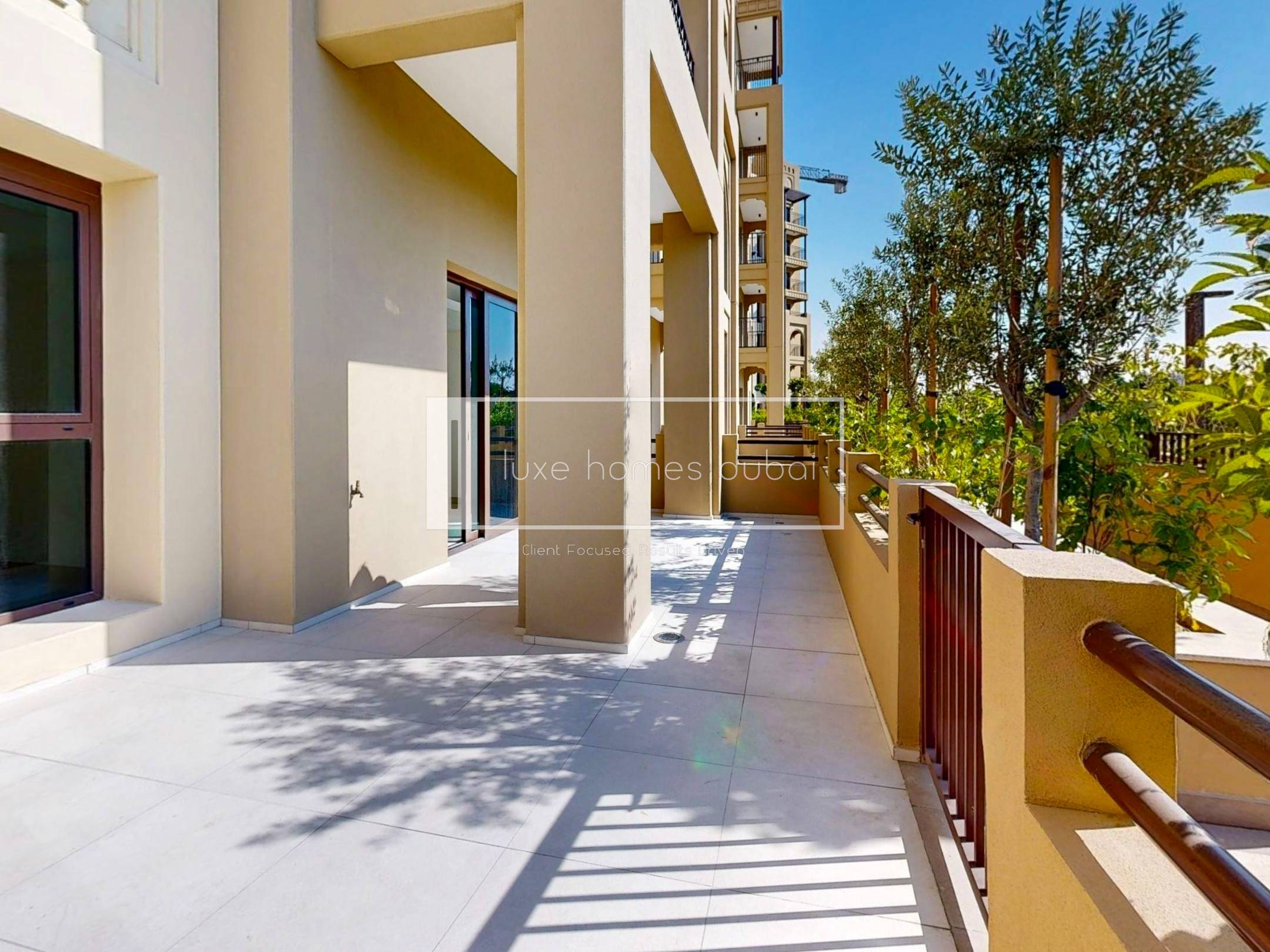 Modern 1BR Apartment | Prime Location | Ready