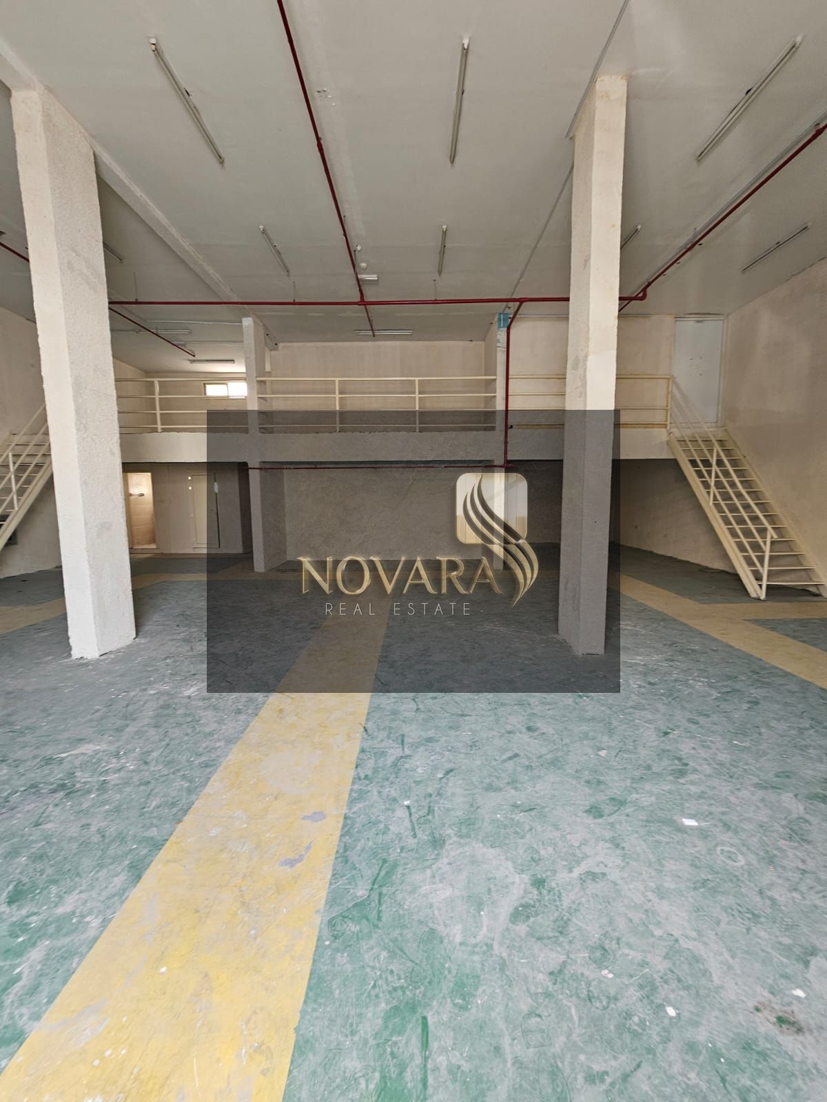 Warehouse for Annual Rent in Al Jurf Industrial 1 Ajman Behind China Mall, 3000 Sq Ft, Office, 2 Bathrooms, 22 kW, AED 160,000