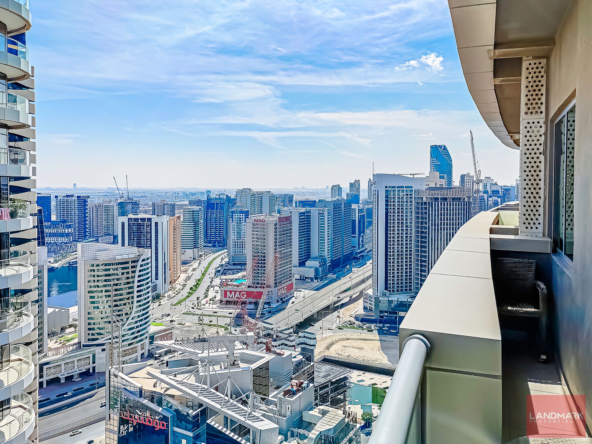 Luxury Fully Furnished | Next to Dubai Mall | High Floor