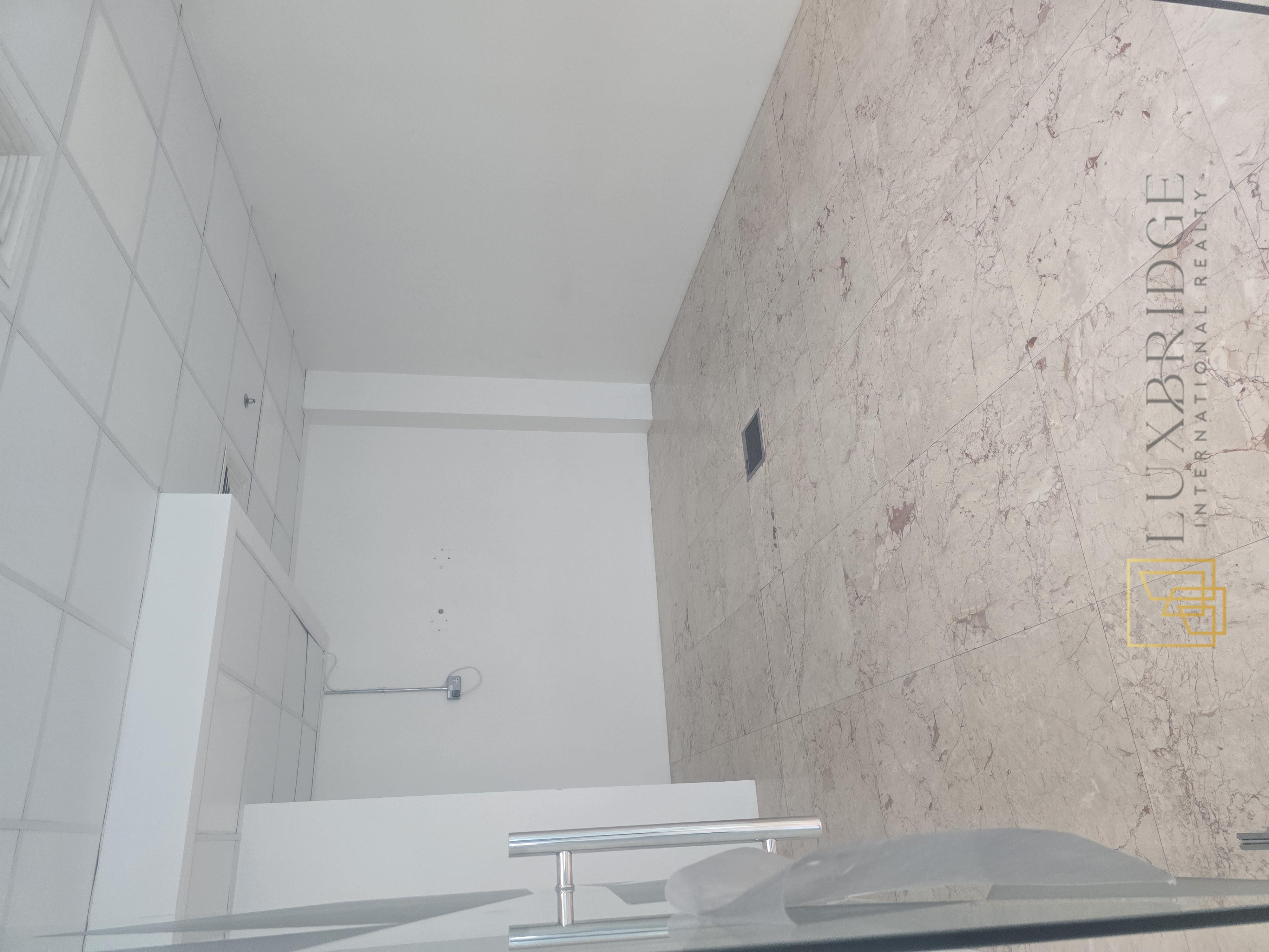 Modern Offices | Multiple Vacant Options |