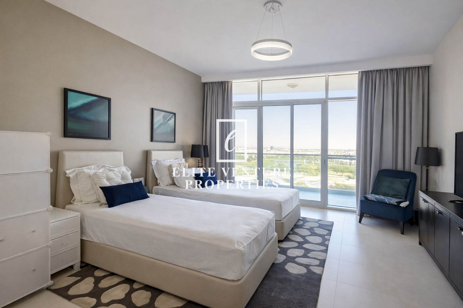 FULLY FURNISHED | MID FLOOR | SPACIOUS APARTMENT