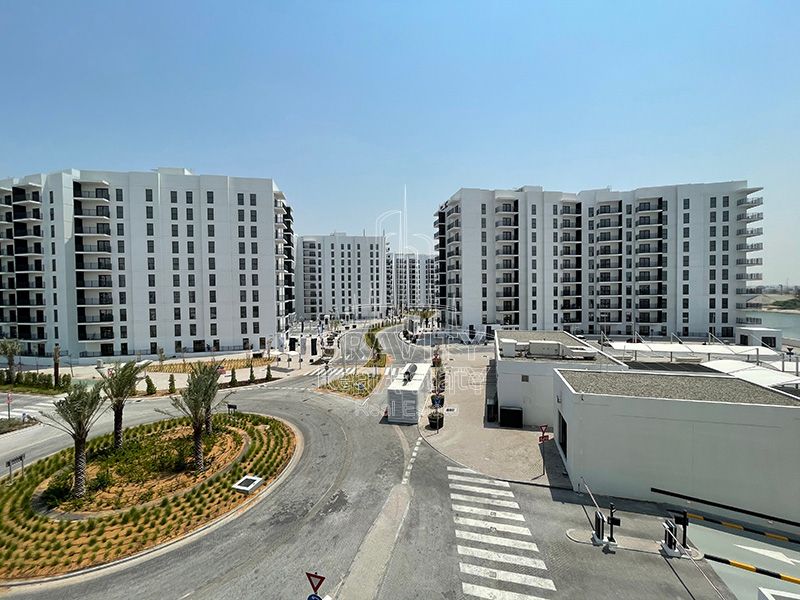 Contemporary 2BR | Waterfront Lifestyle | Premium Facilities