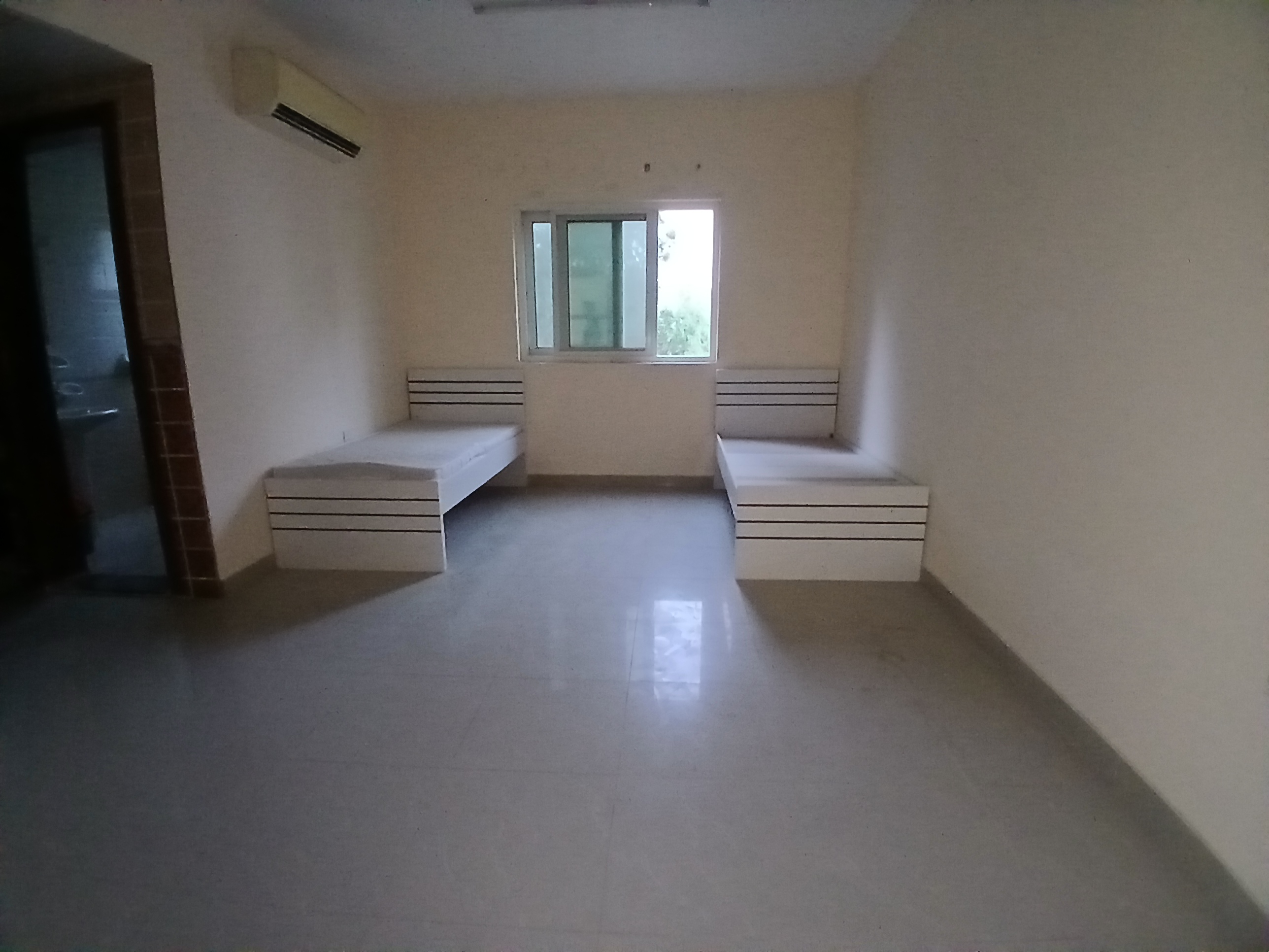Big Spacious lavish 1bhk For Bachelor just rent 35k
