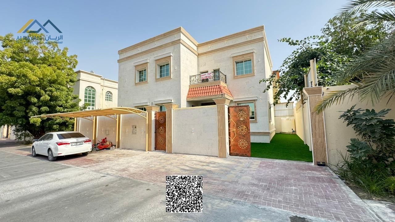 A fully renovated luxury villa in a prime location at a reasonable price.