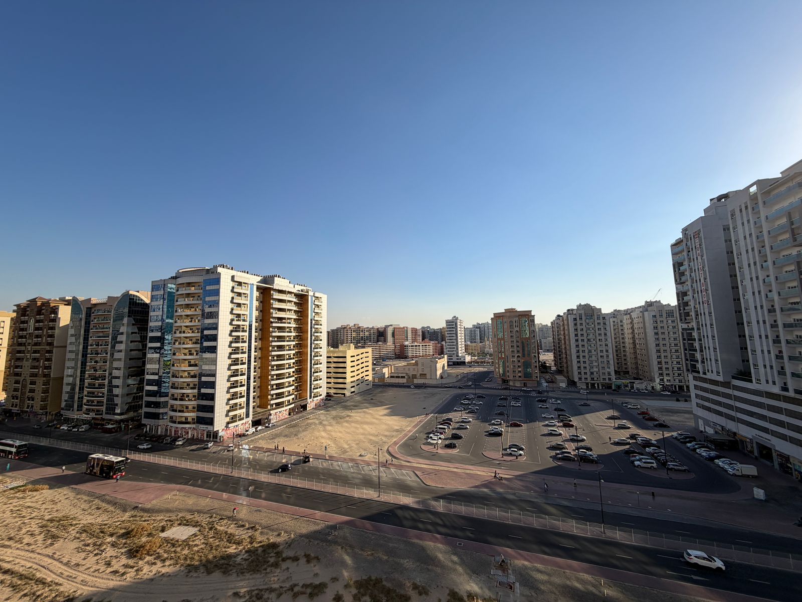 Parking | Gym | Pool | 2 Balconies | Large Spaces | Panorama | Easy Payment | First Exit to Dubai