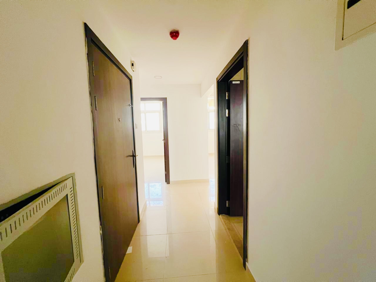 One BHK to washroom separate hall only 38,000 al Jada