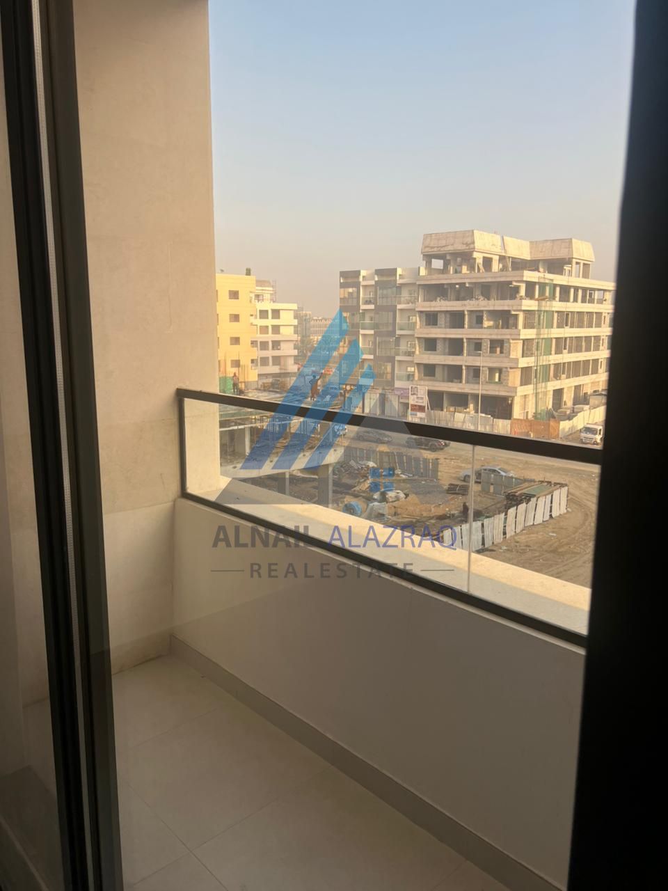 One-Bhk with balcony near to Dubai Exit with pool and Gem