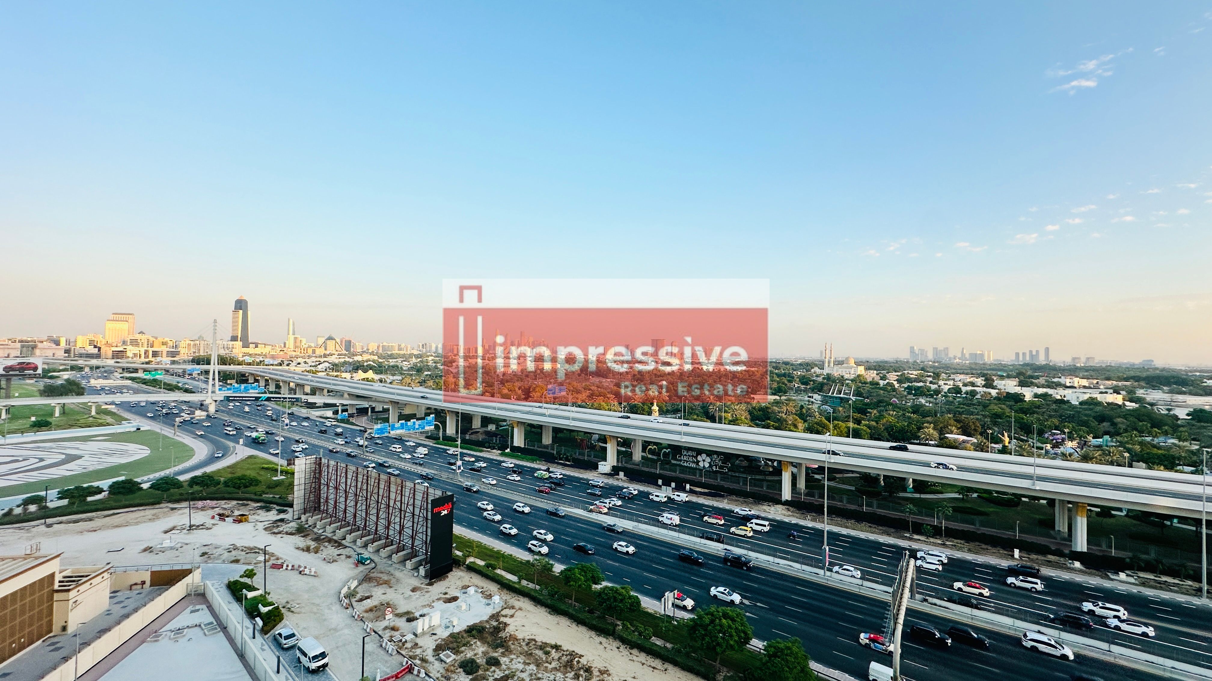 Fully Furnished 1 Bedroom with Glow Garden Views