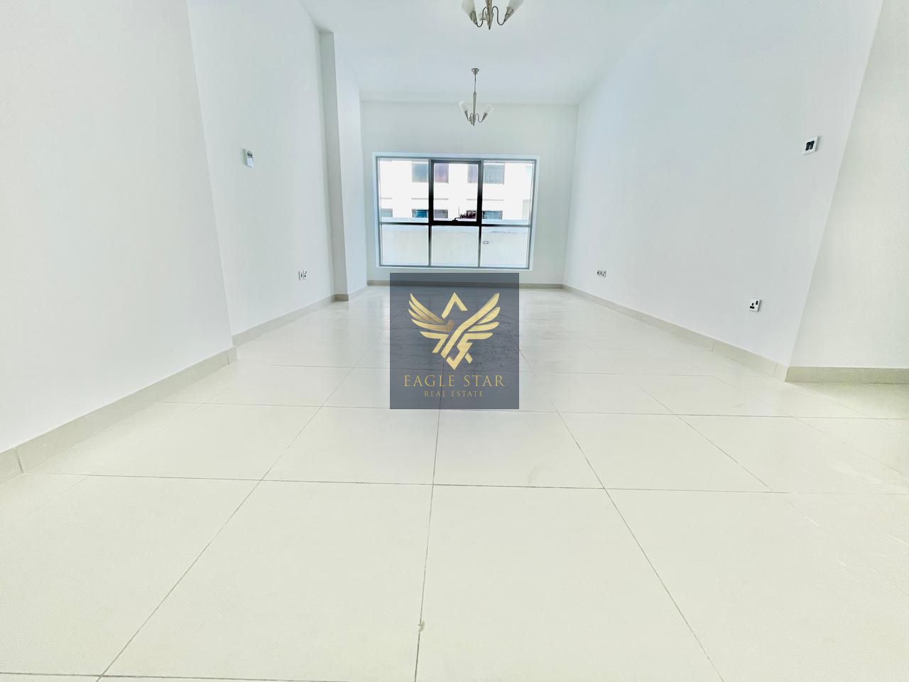 Modern 1 BHK Available for Family near Sheikh Zayed Road