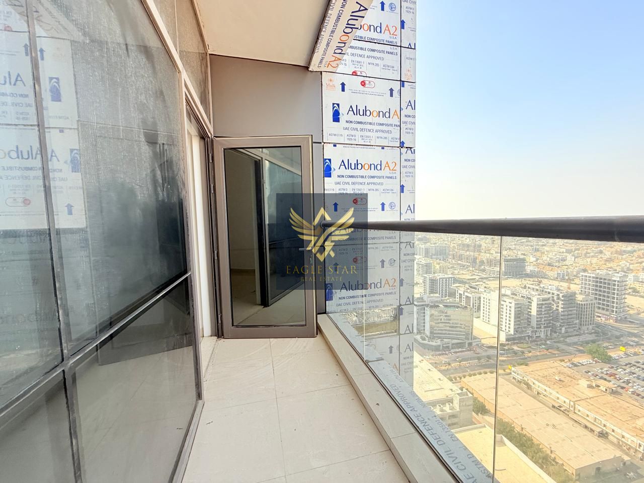Spacious 2 BHK Available 1 min Walk Metro Sheikh Zayed Road