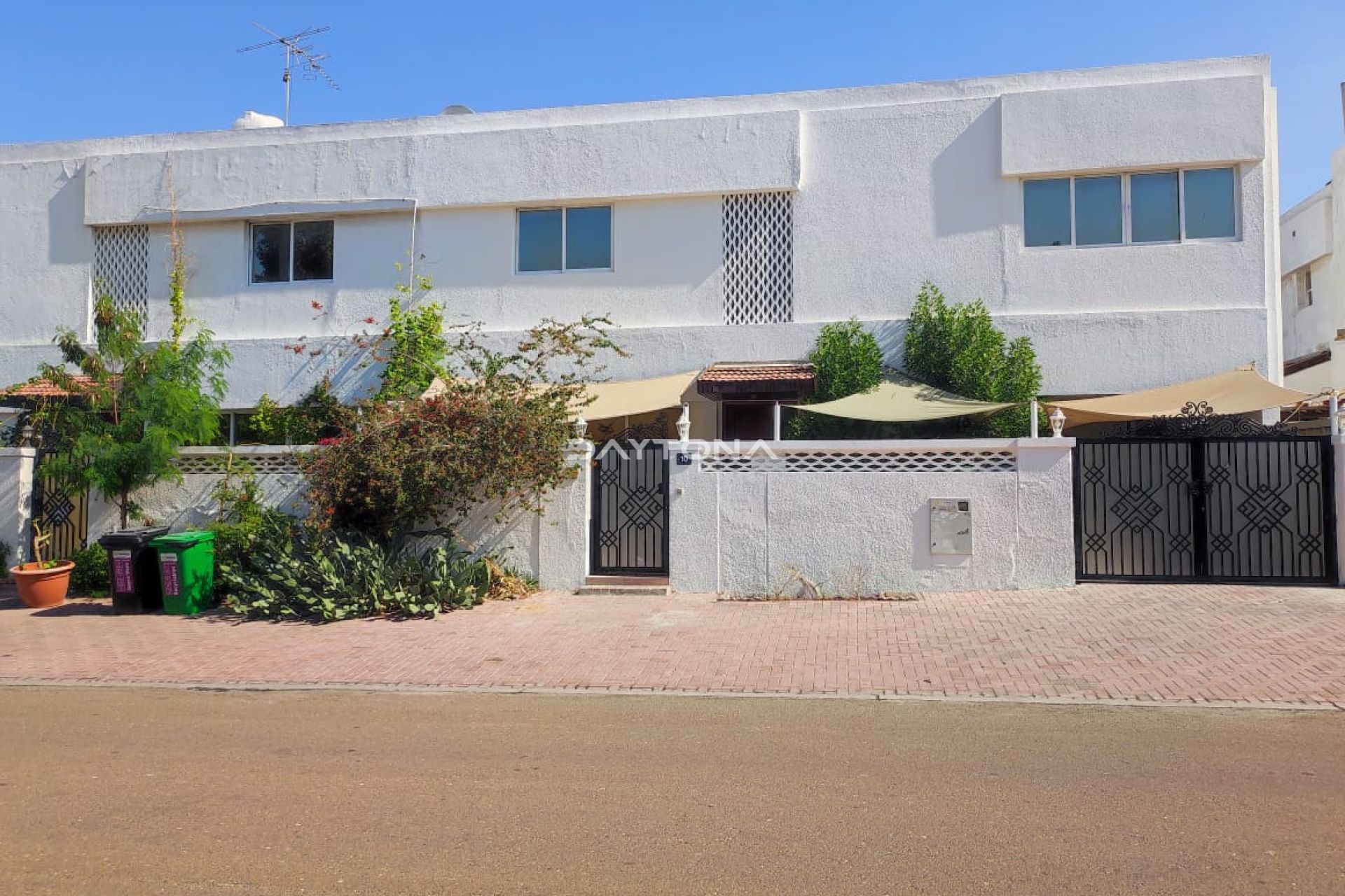 3BR + MAID’S COMPOUND VILLA | PRIVATE GARDEN | GARHOUD