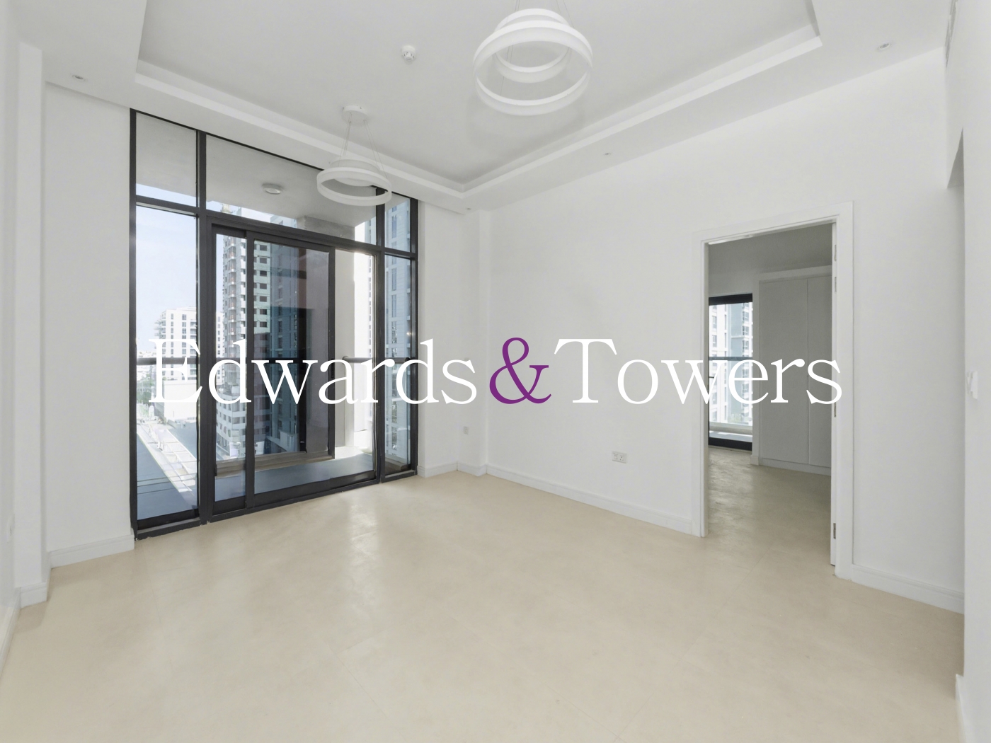 1 Bed 2 Bath | Upgraded | Prime Location