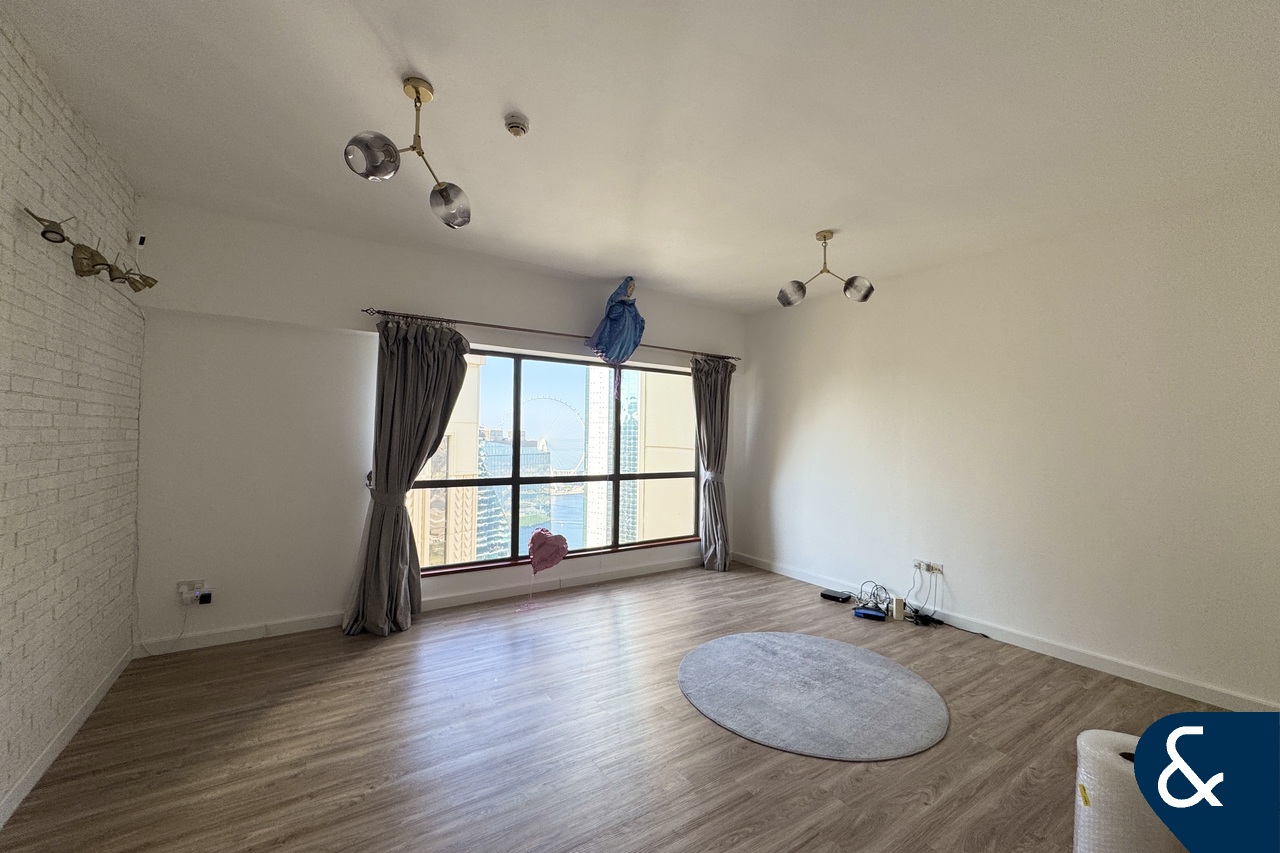 Upgraded | Unfurnished | Partial Sea View