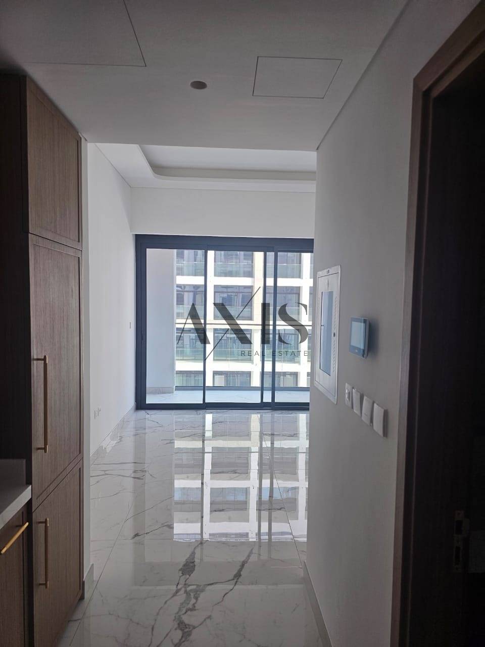 Semi Furnished I Street View I High ROI