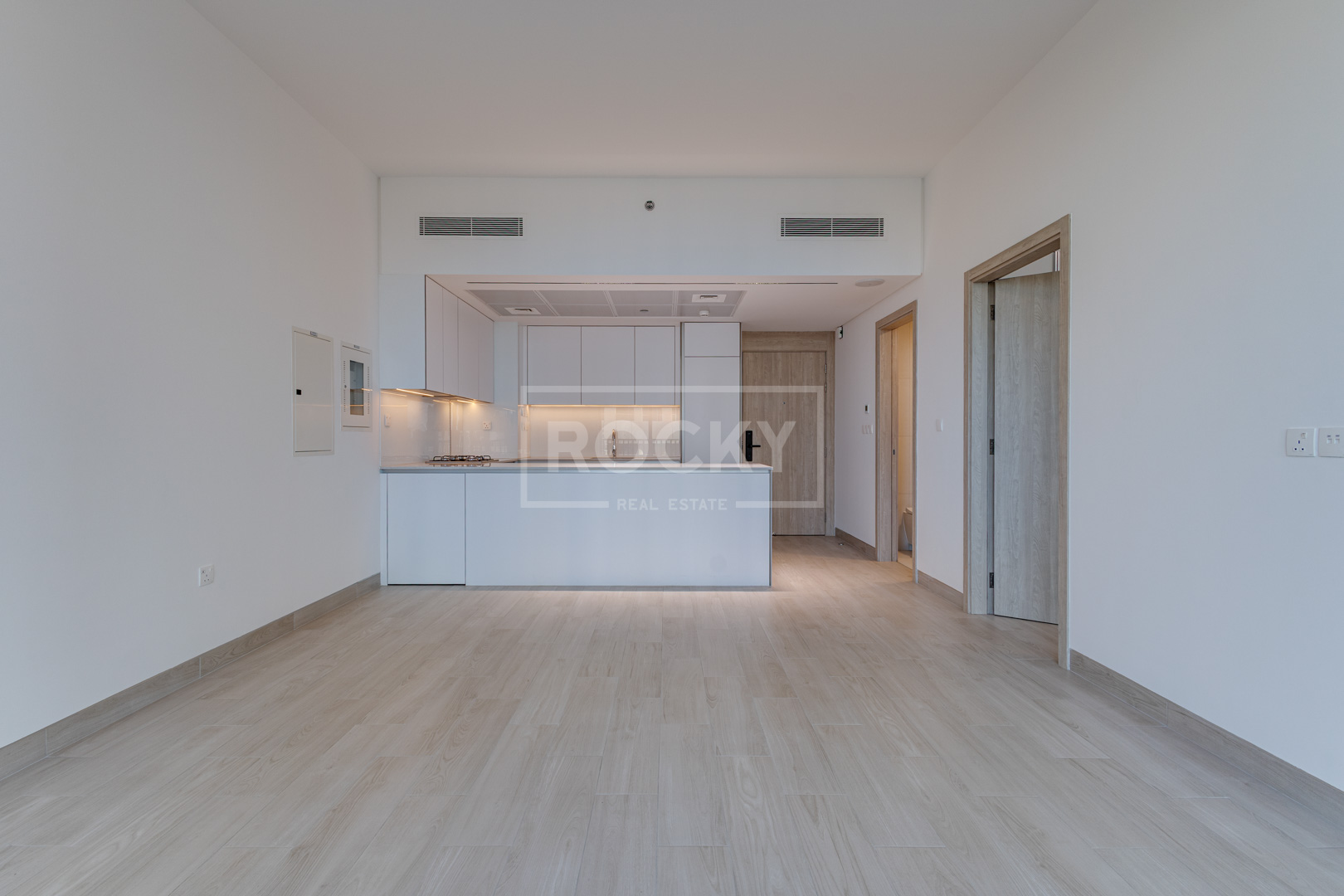 Spacious One Bedroom | Unfurnished | Pets Allowed