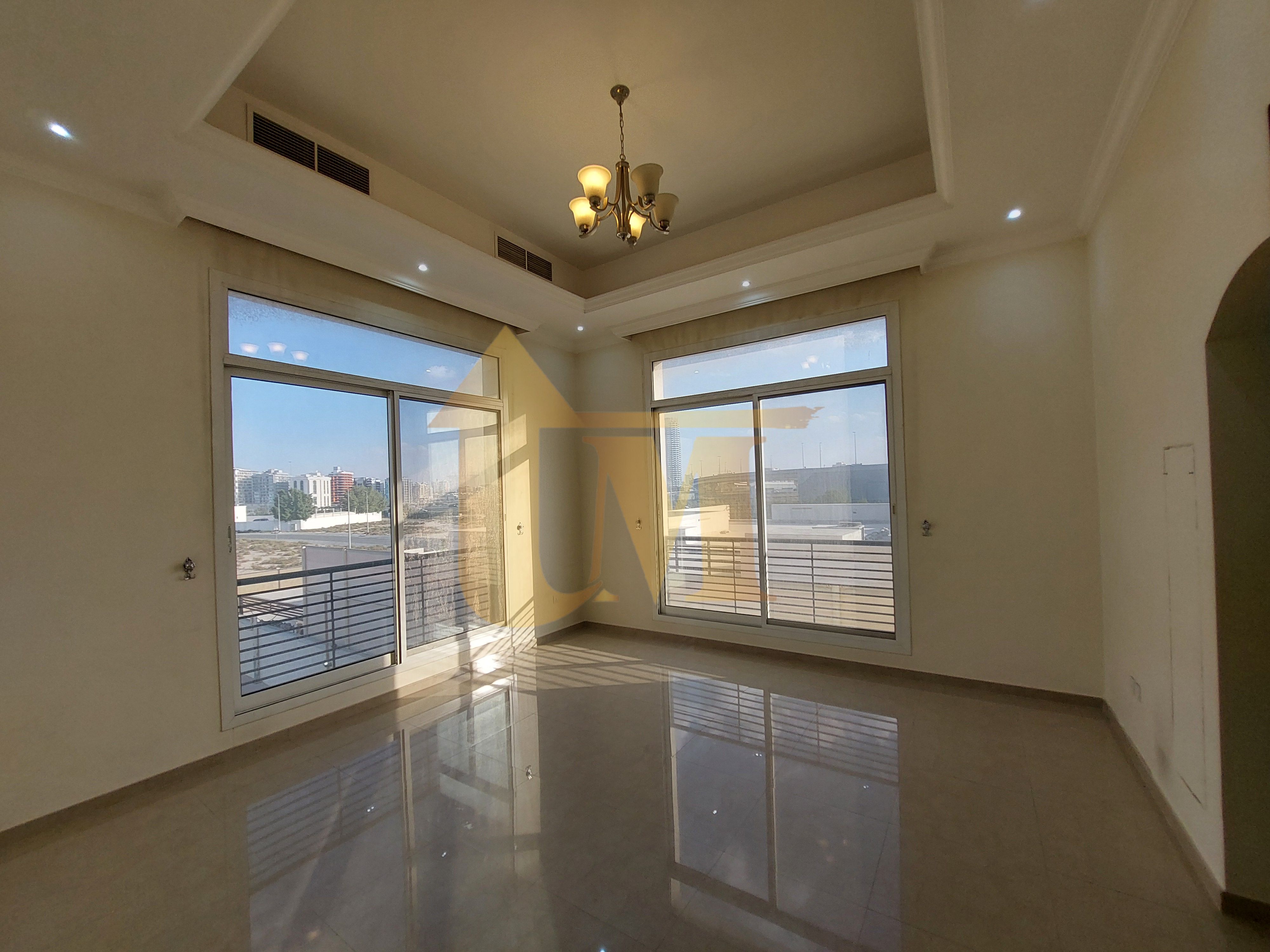 Independent 6BR+Maid+Driver+Service Block Villa
