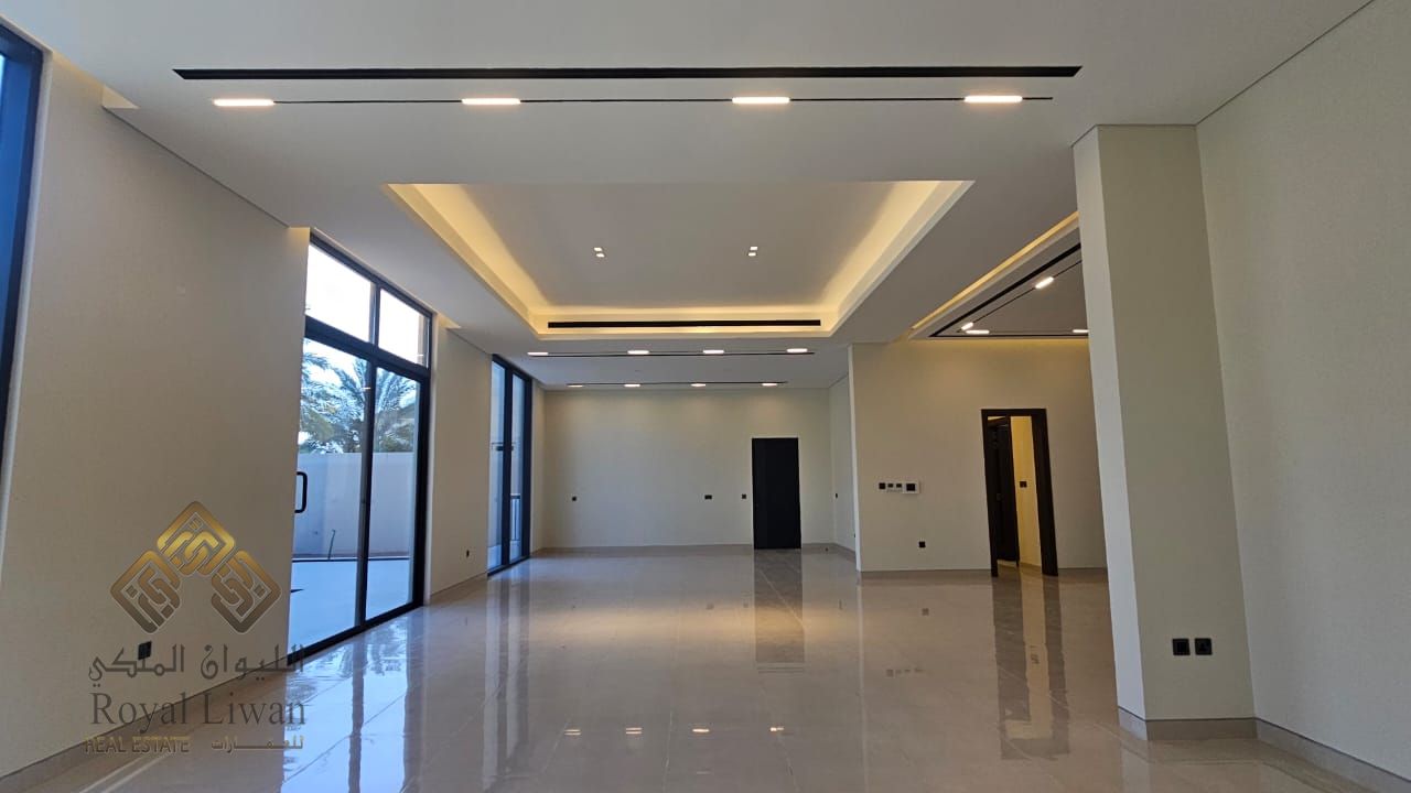 Brand New | luxury Modern Style 5 BR Villa | Ready to Move in